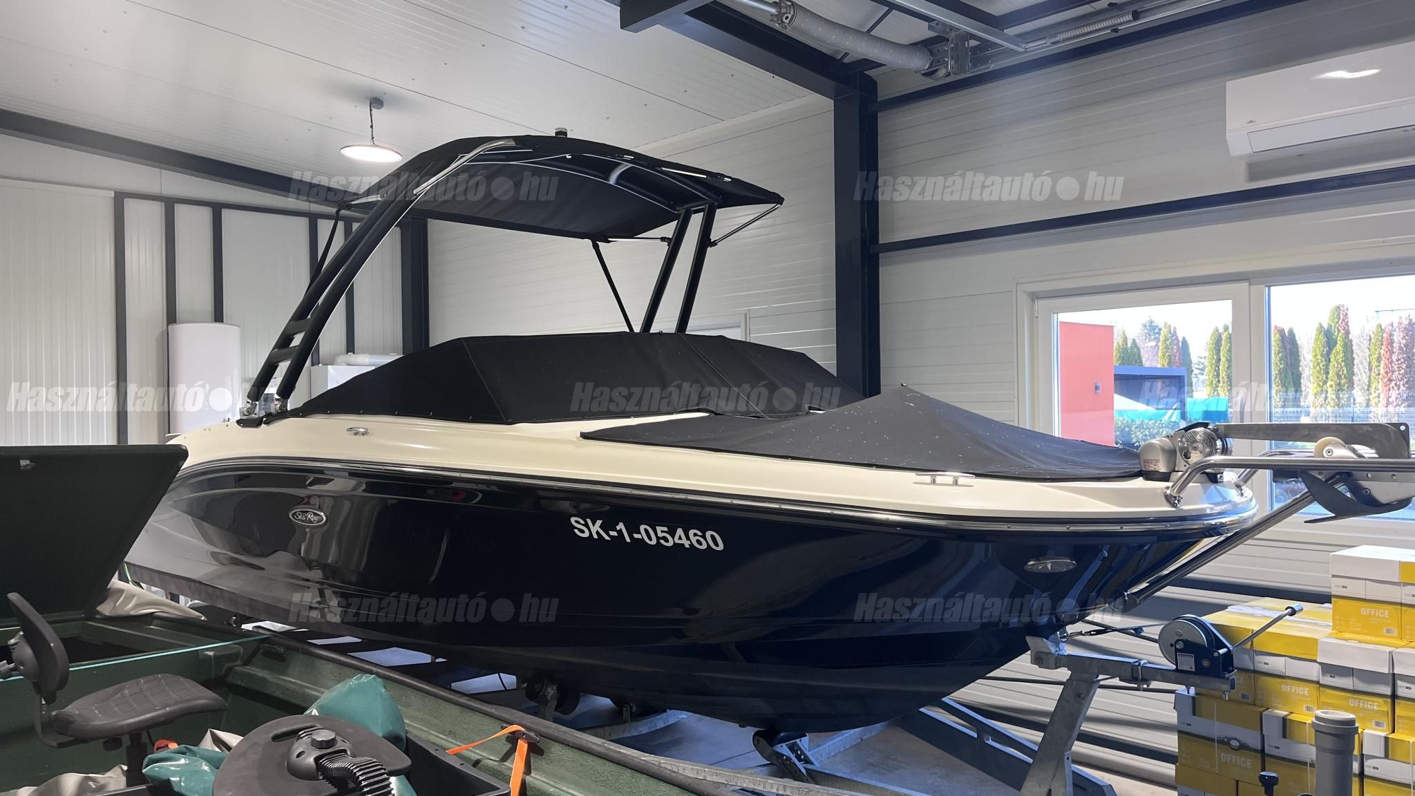 SEA RAY 2018/6 - 1
