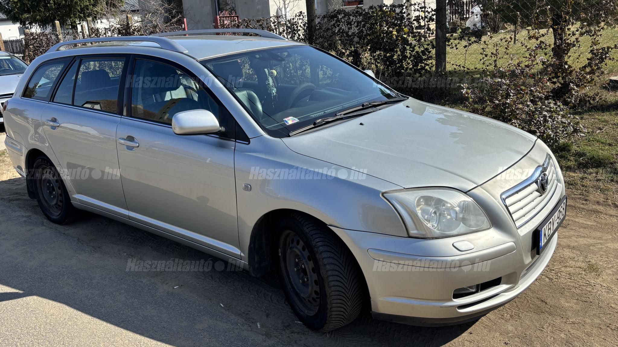 TOYOTA AVENSIS 2005 - 1