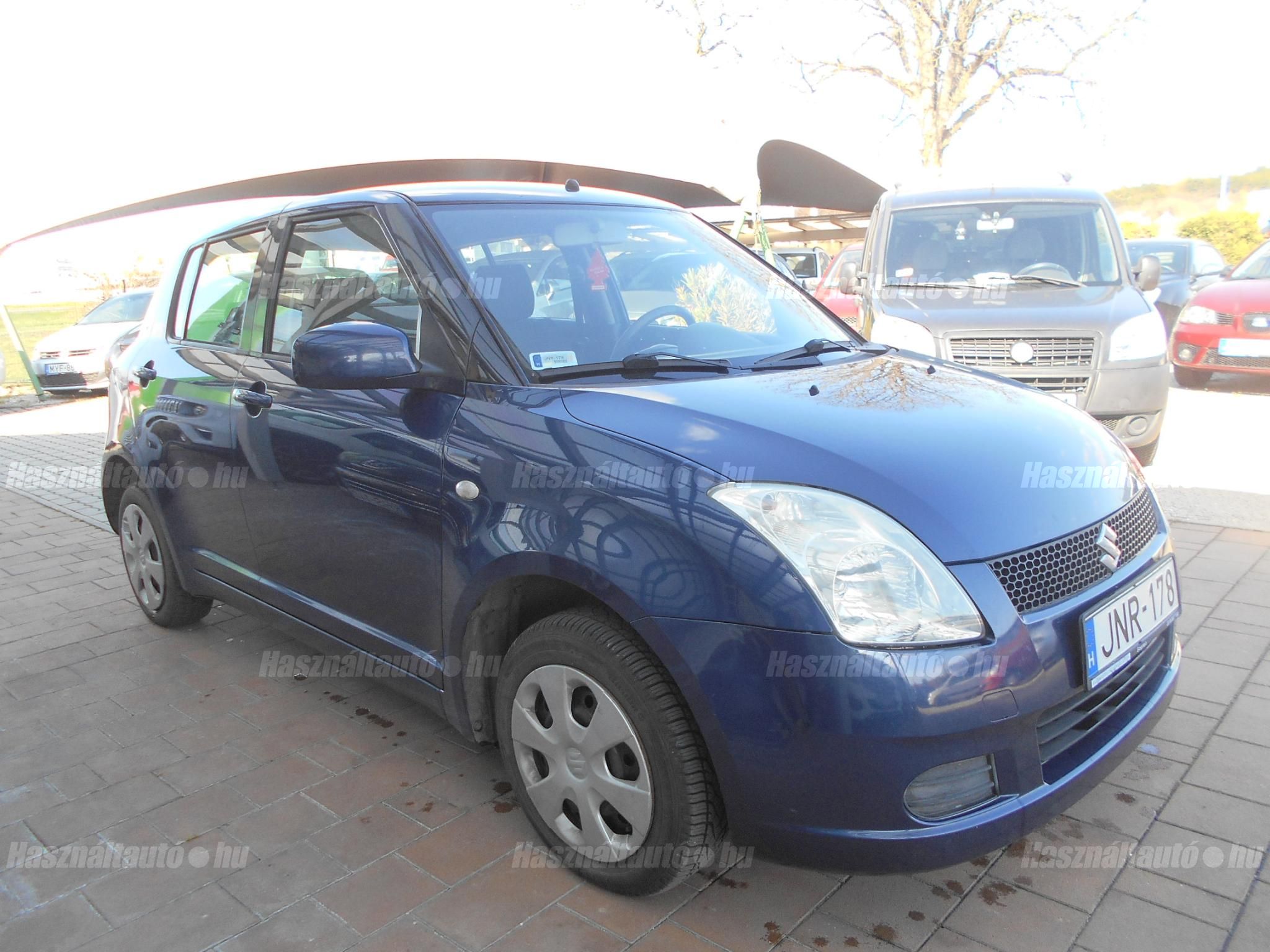 SUZUKI SWIFT 2005/5 - 1