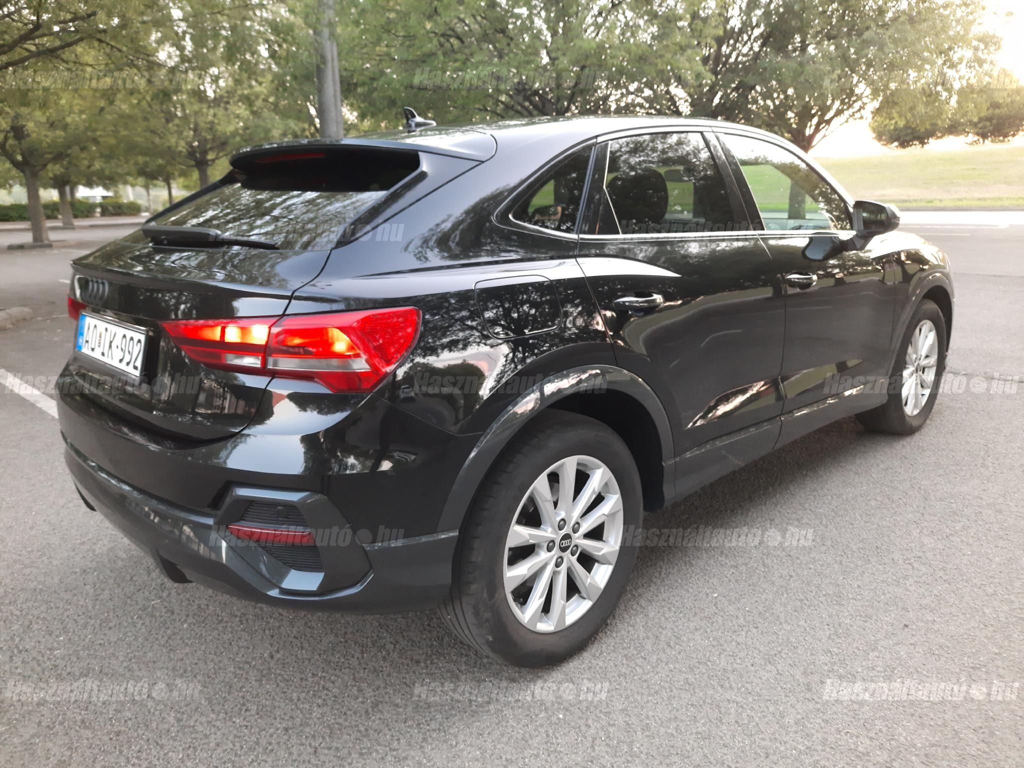 AUDI Q3 2021/3 - 1