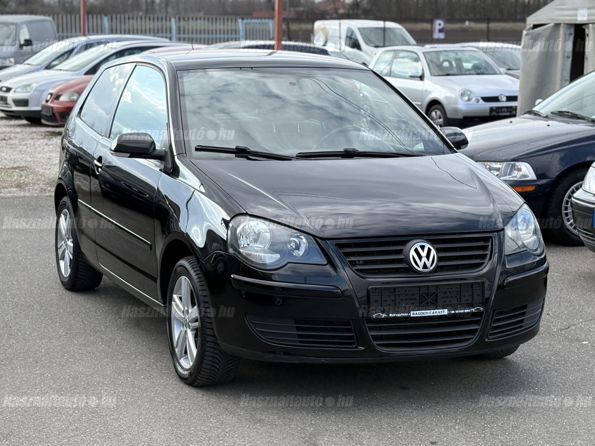 VOLKSWAGEN POLO 2008 - 1