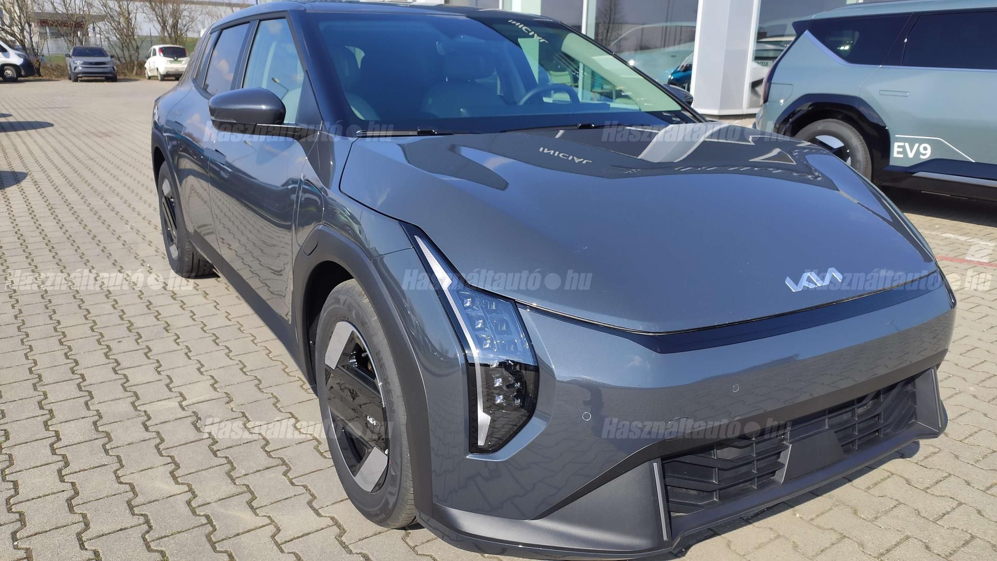 KIA EV4 2026/3 - 1