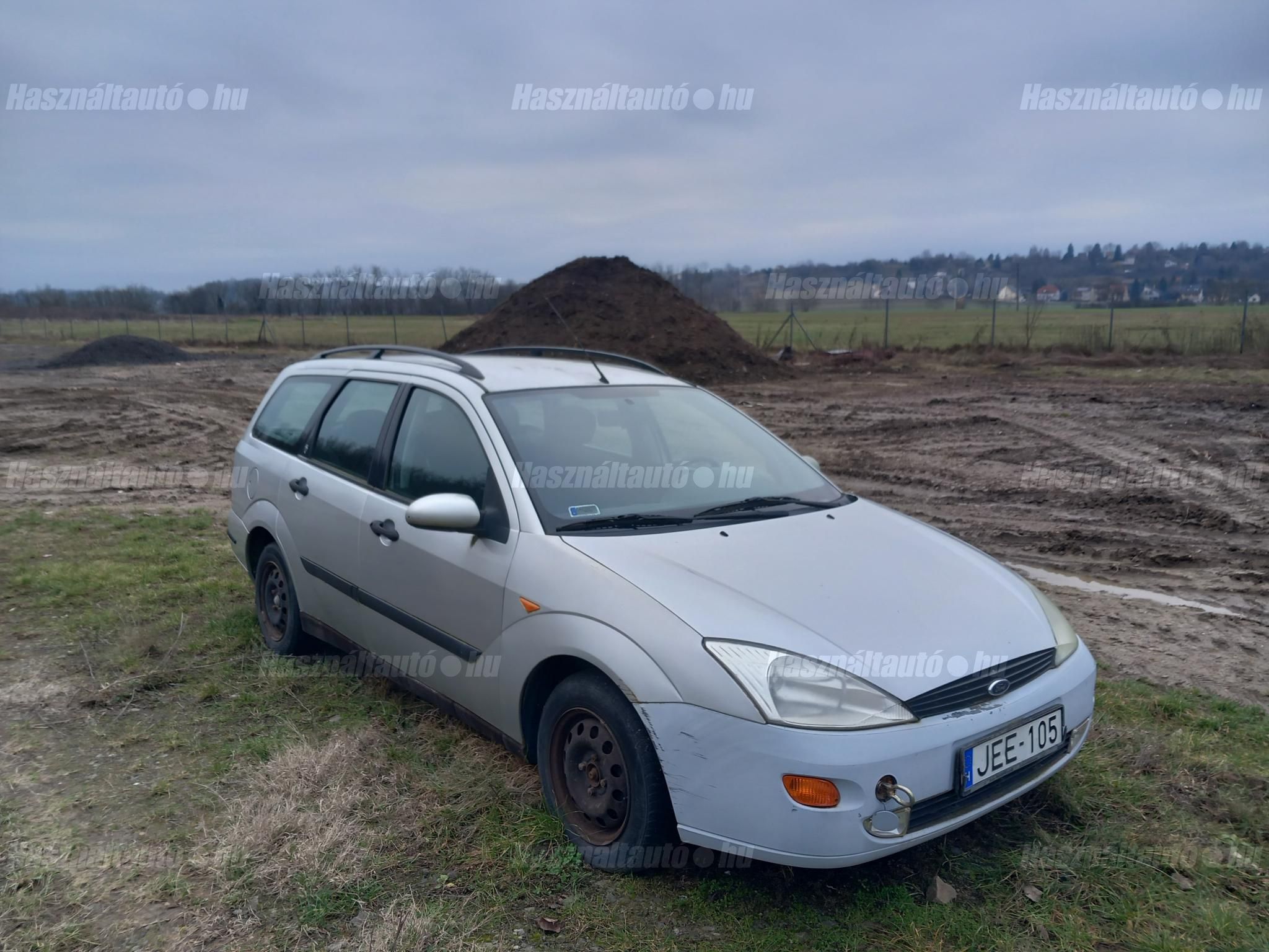 FORD FOCUS 2001 - 1