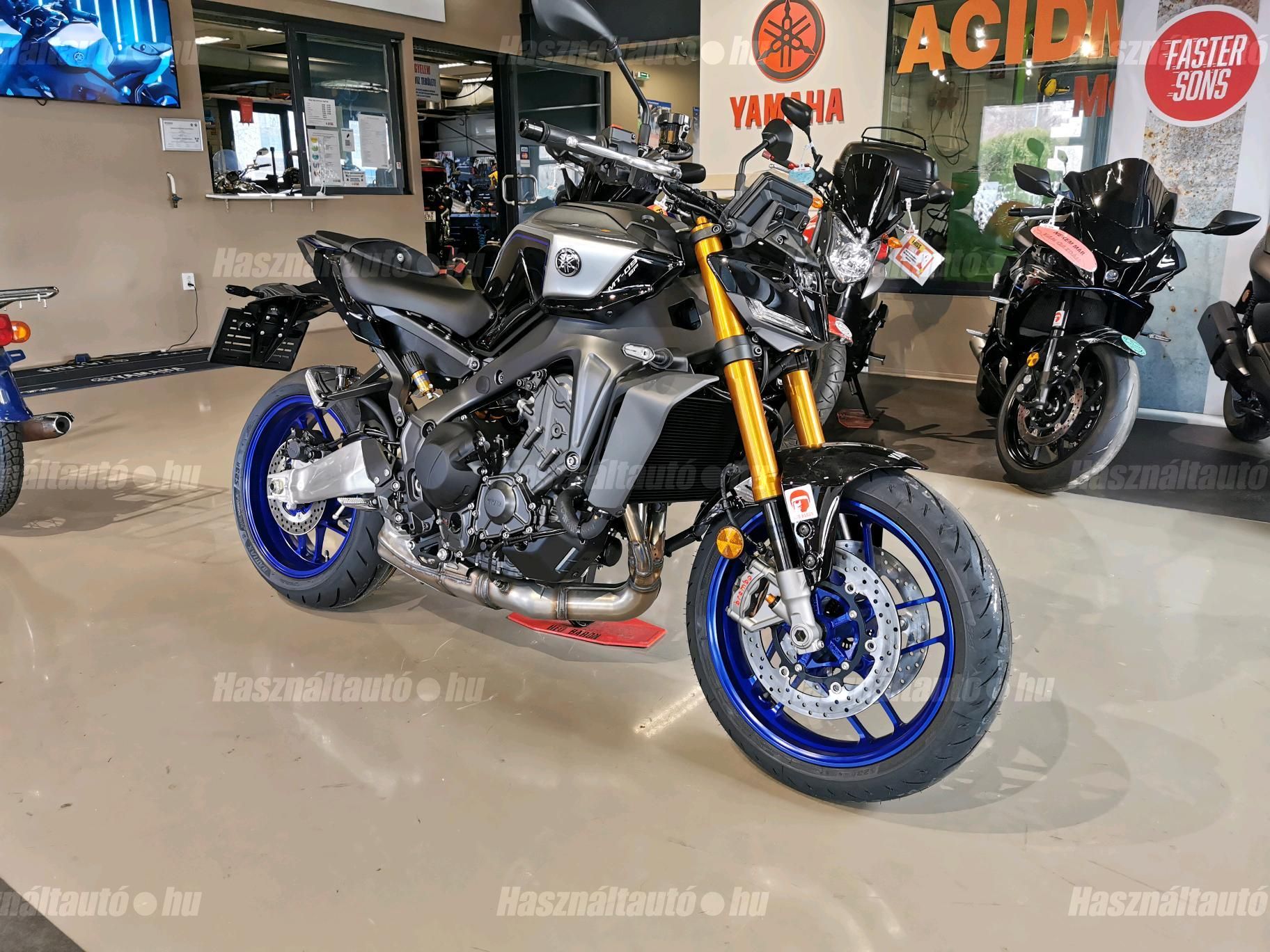 YAMAHA MT-09 2024 - 1