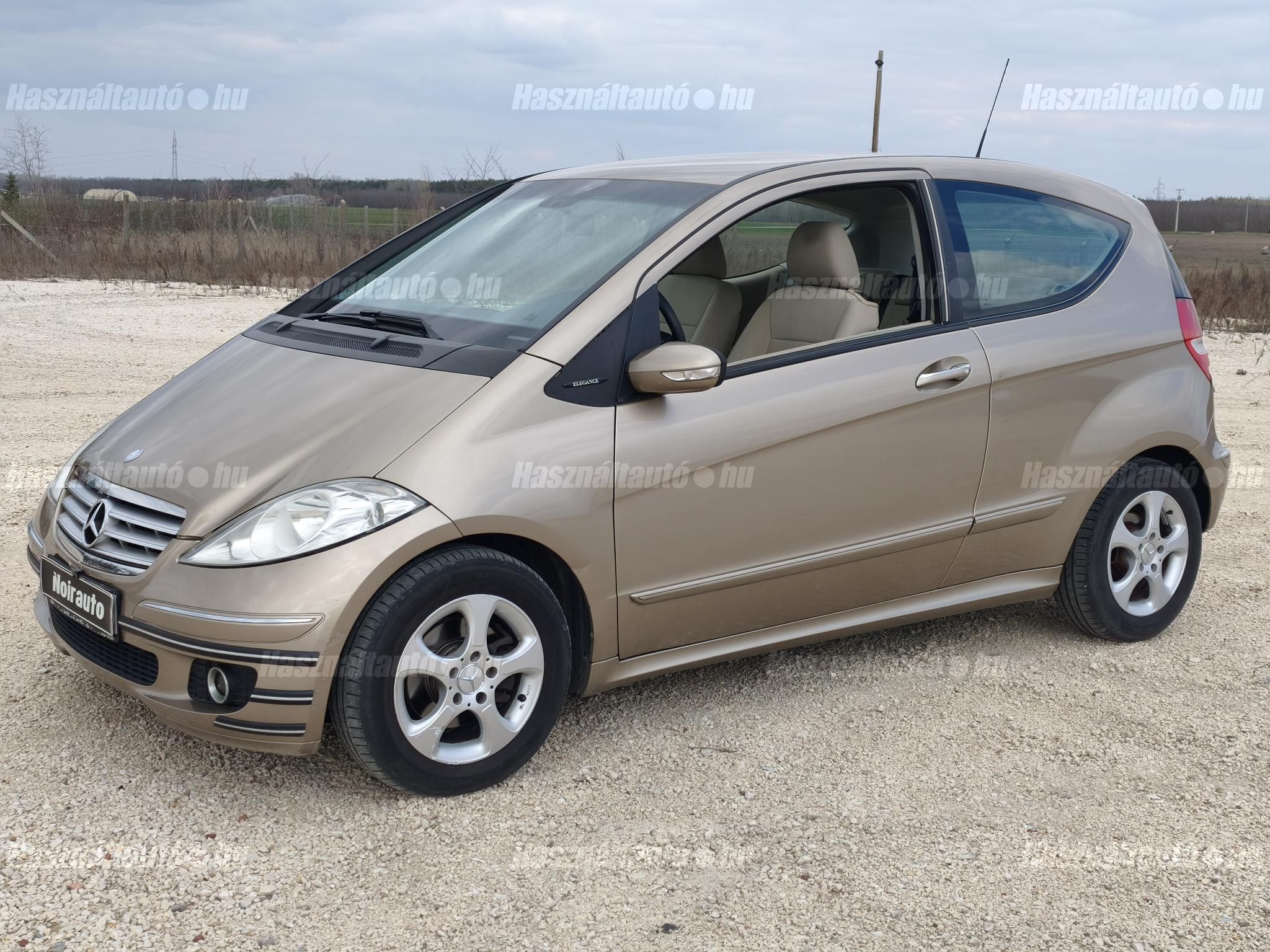 MERCEDES-BENZ A 180 2004/12 - 1
