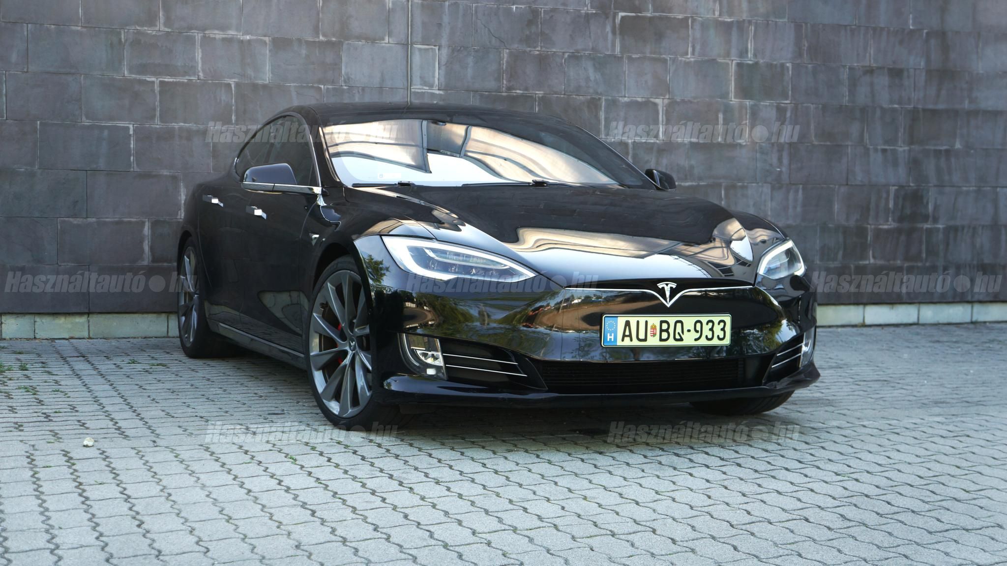 TESLA MODEL S 2020/12 - 1