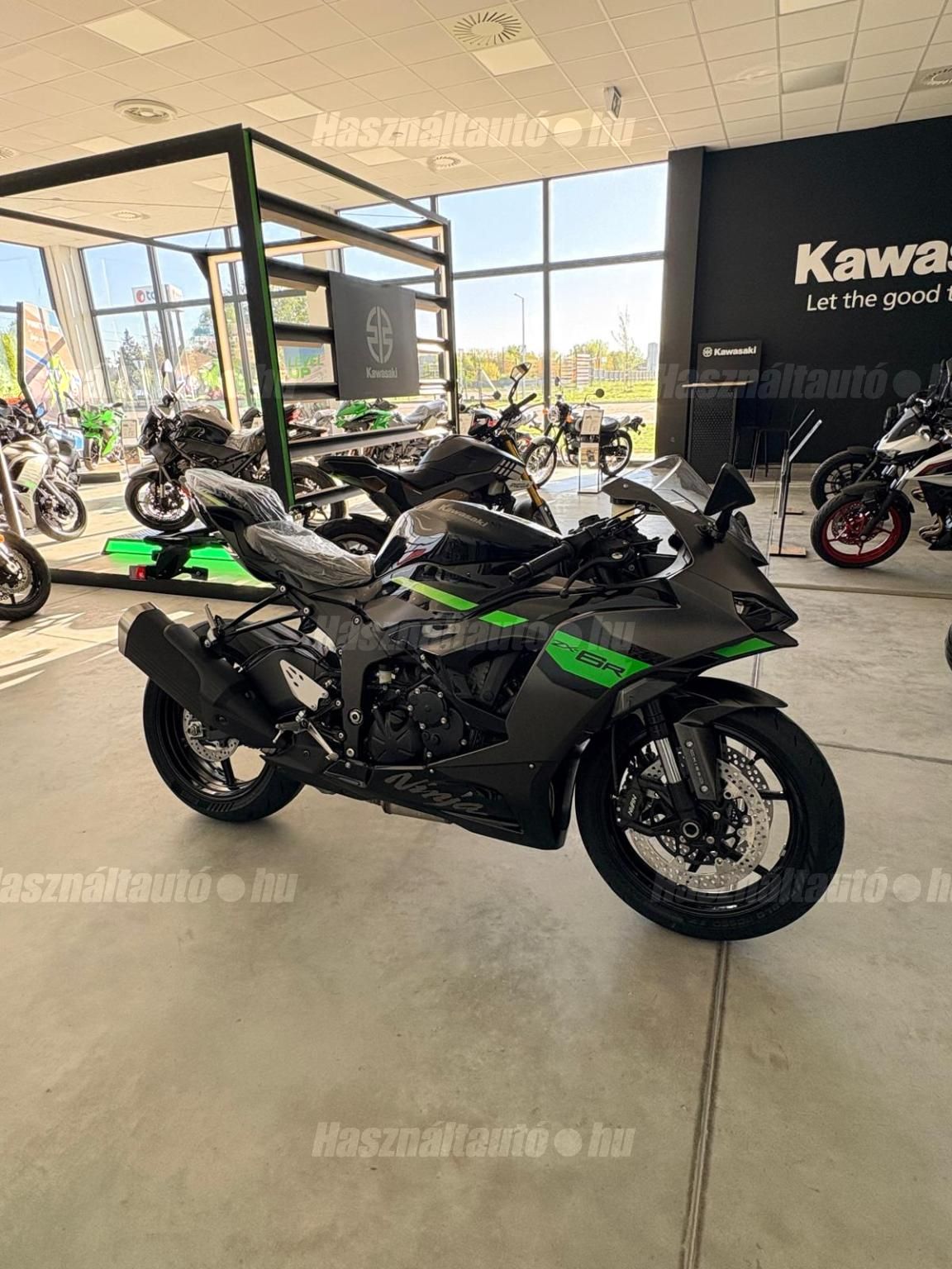 KAWASAKI ZX-6R (NINJA) 2026 - 1