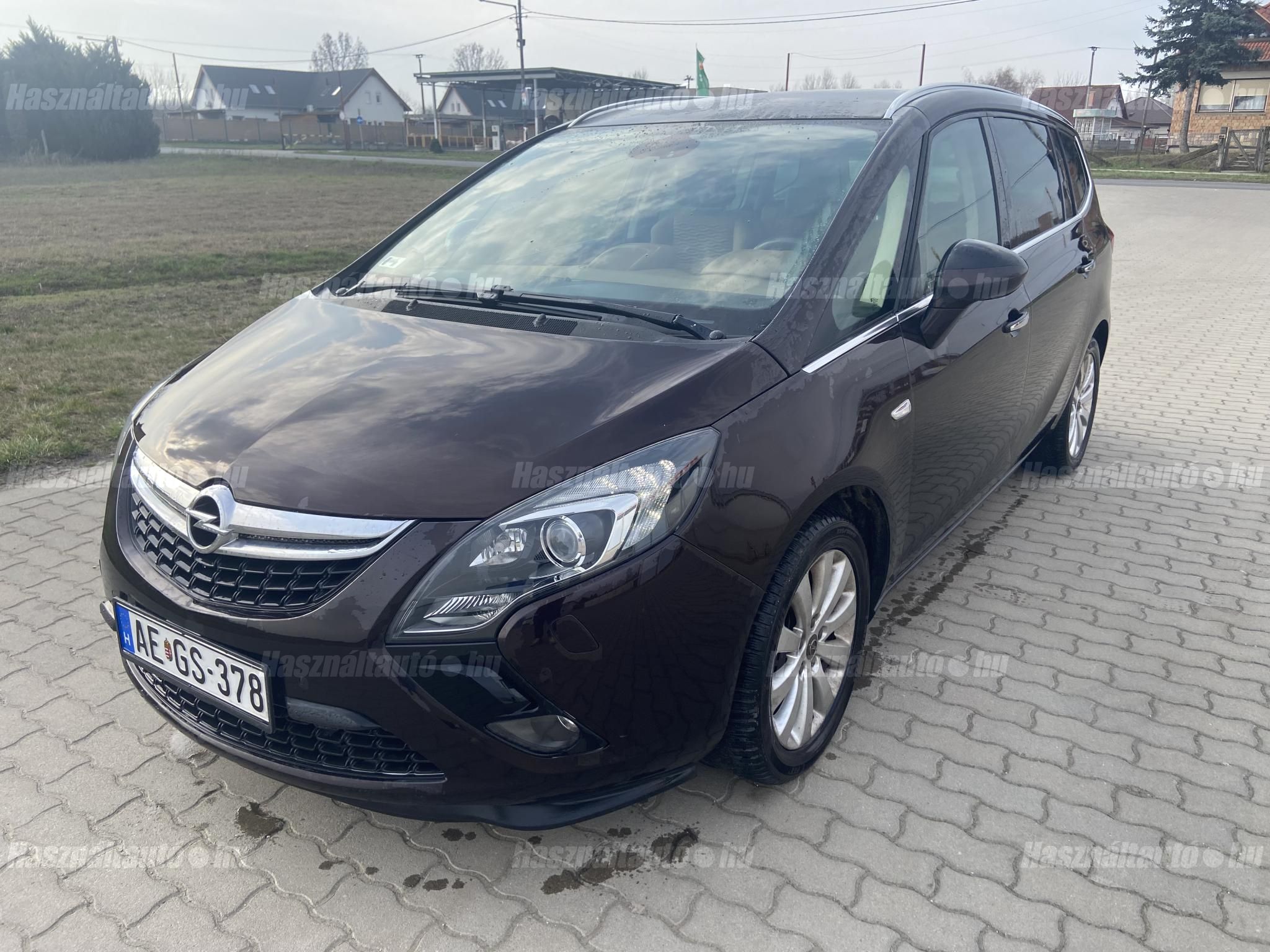 OPEL ZAFIRA TOURER 2012/10 - 1