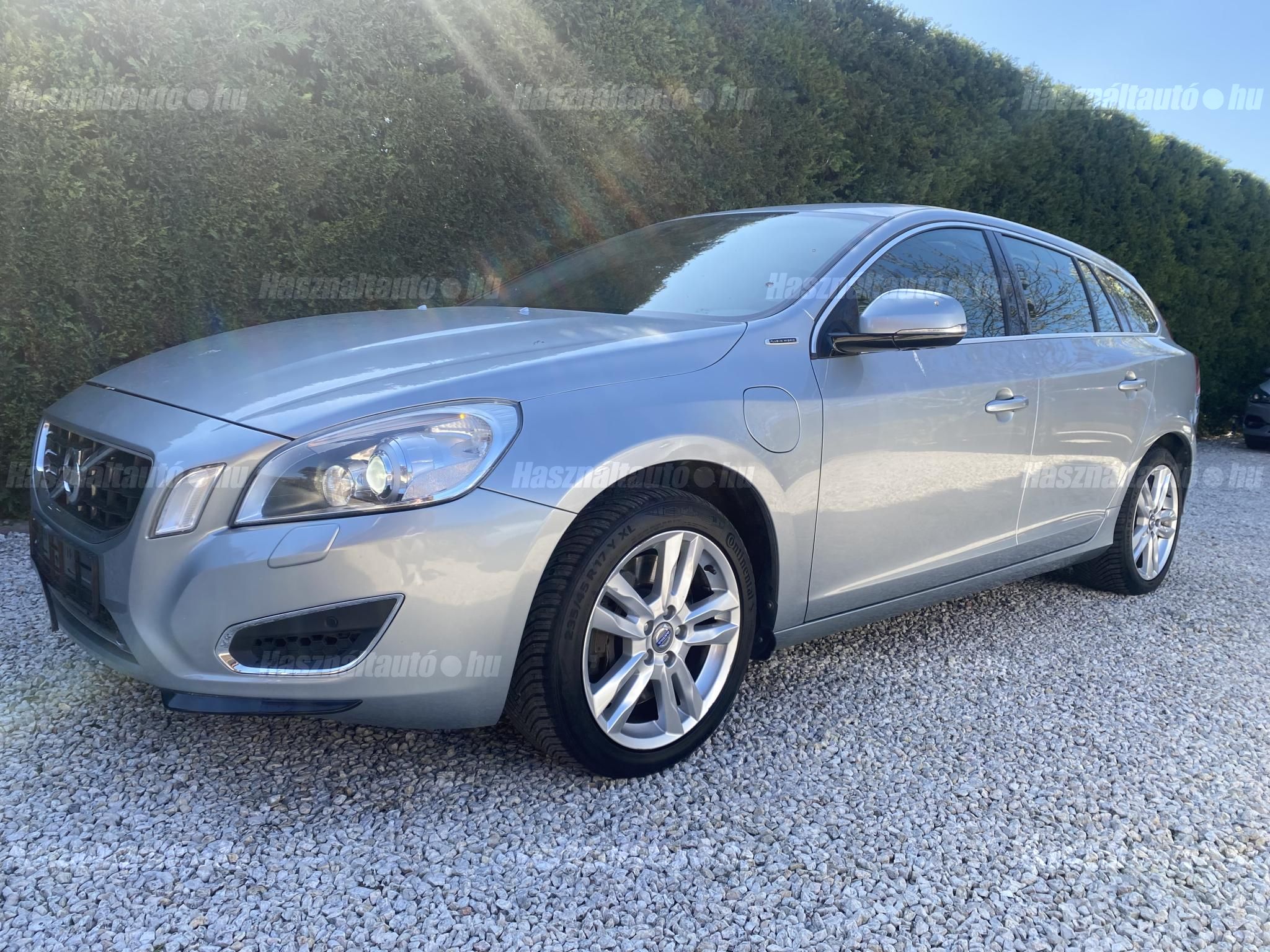 VOLVO V60 2013/5 - 1