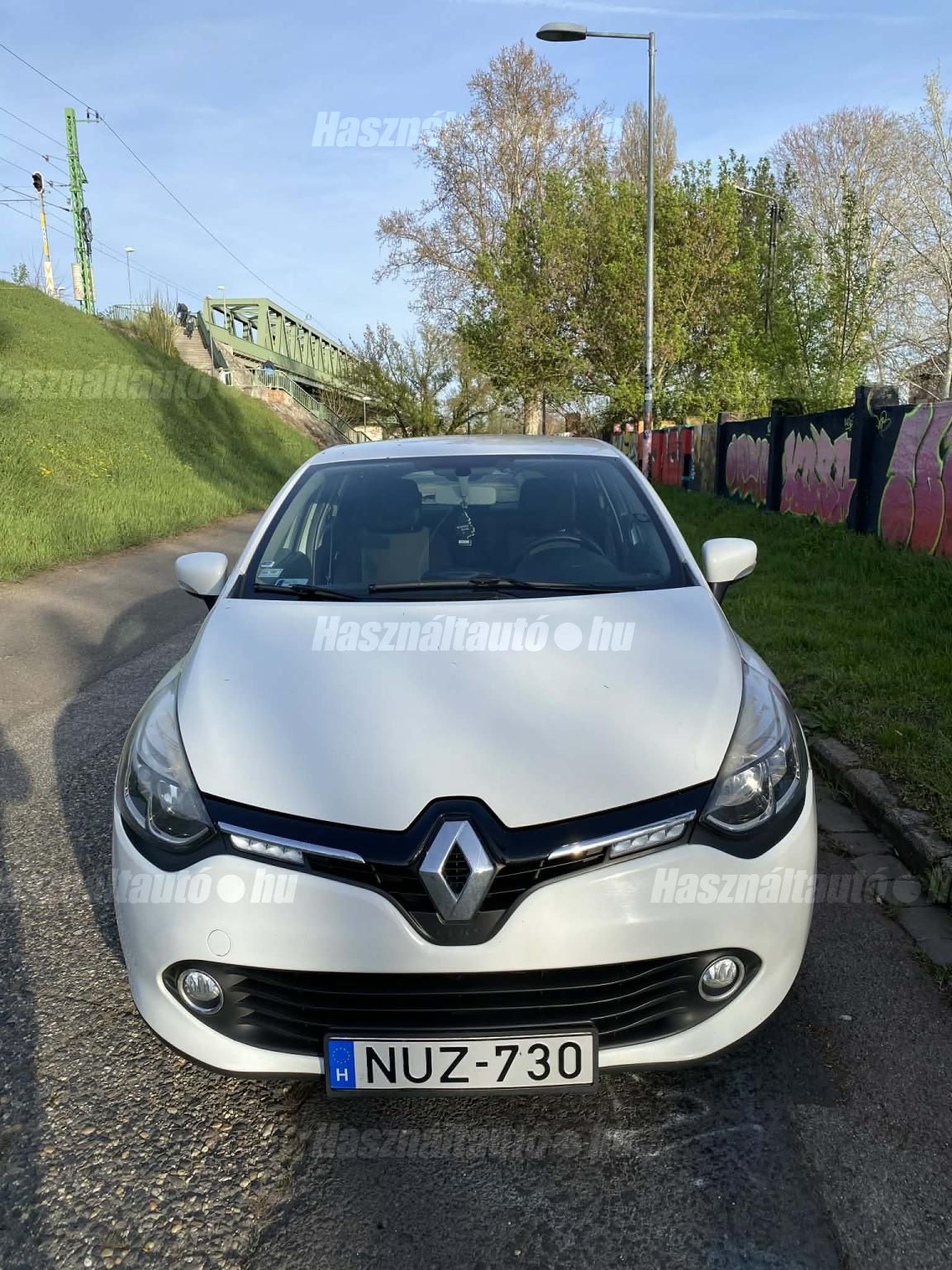 RENAULT CLIO 2013/7 - 1