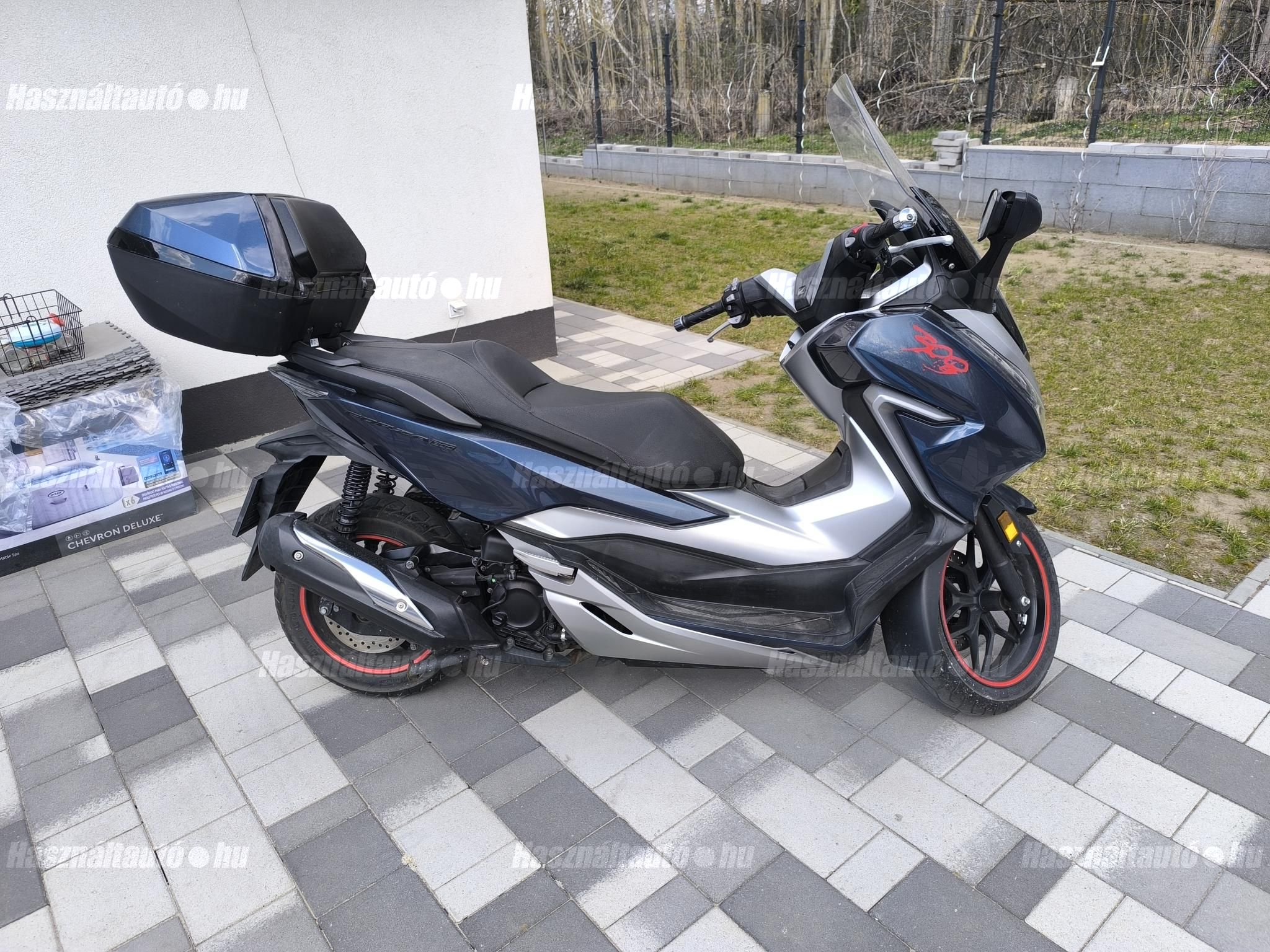 HONDA FORZA 300 2019/11 - 1