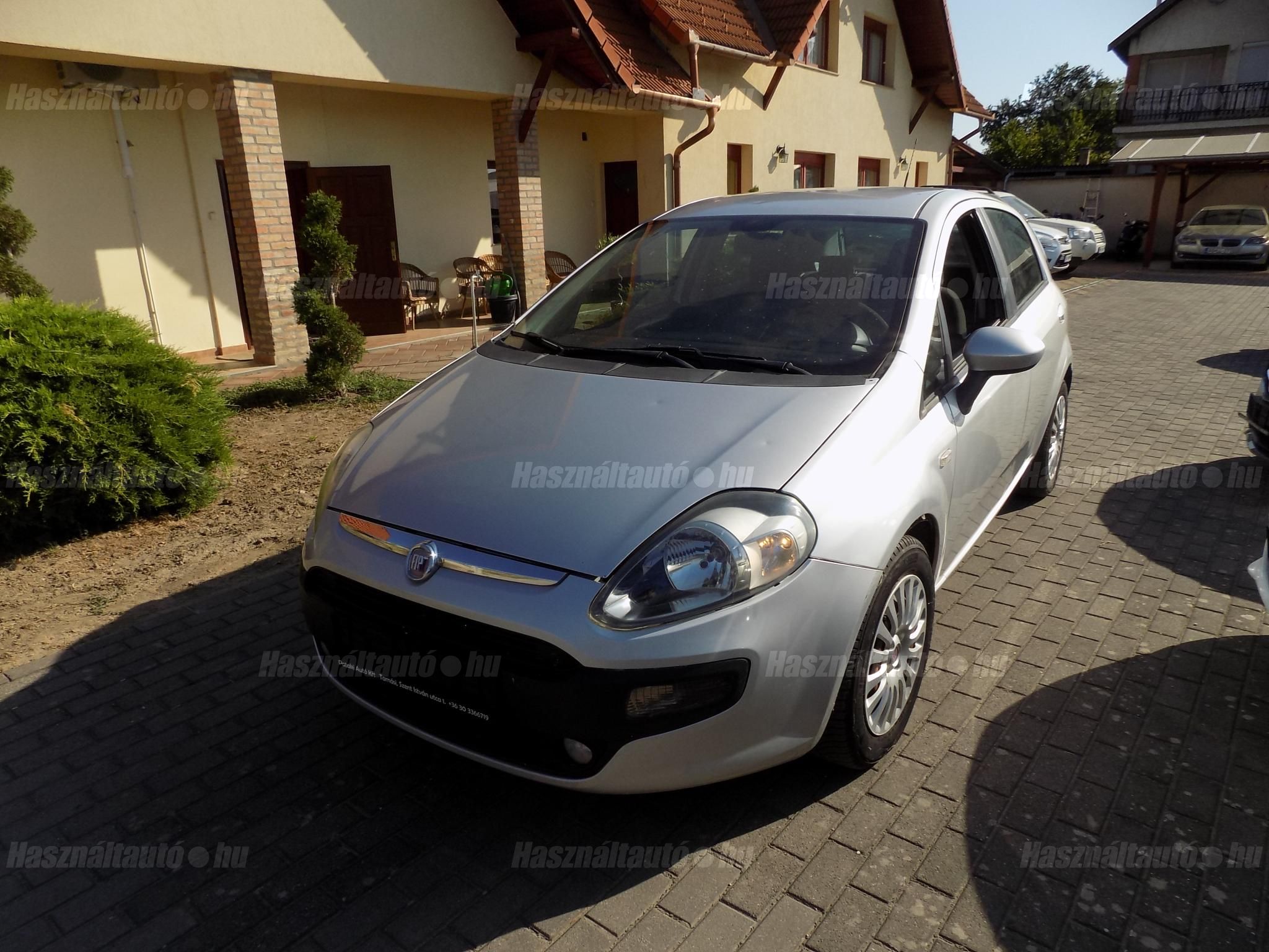 FIAT PUNTO 2011/3 - 1