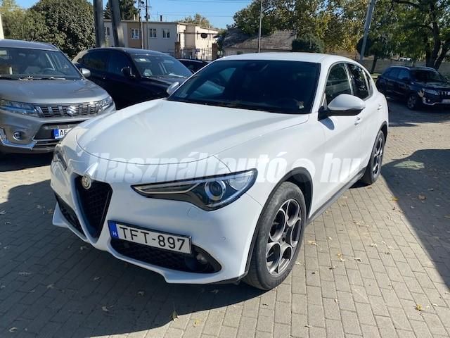 ALFA ROMEO STELVIO 2022/5 - 1
