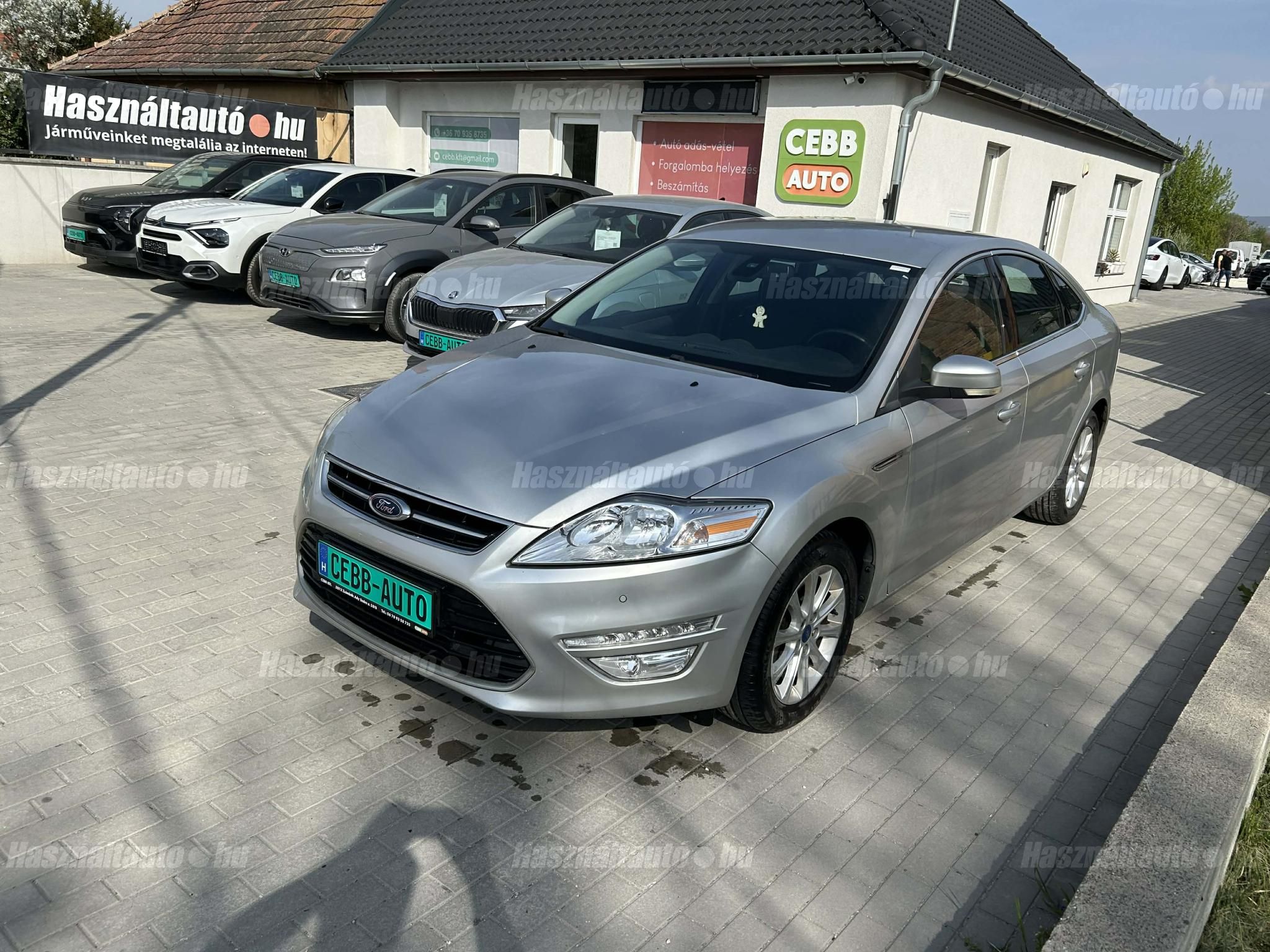 FORD MONDEO 2010 - 1