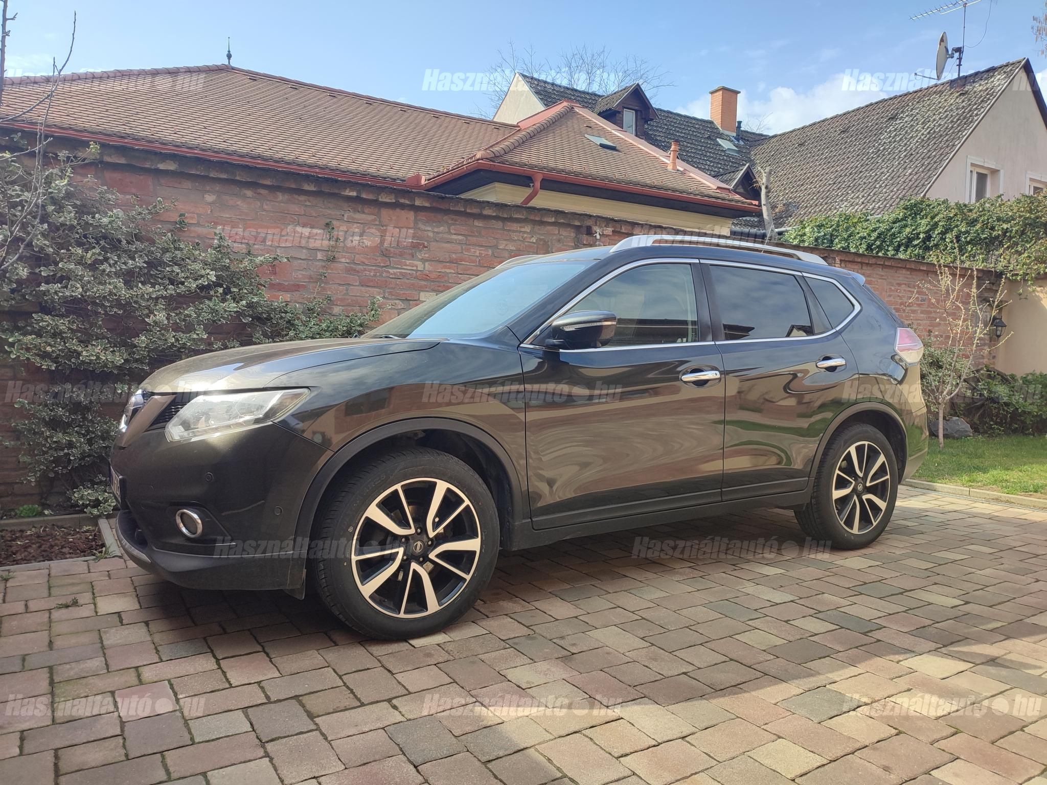NISSAN X-TRAIL 2016/10 - 1