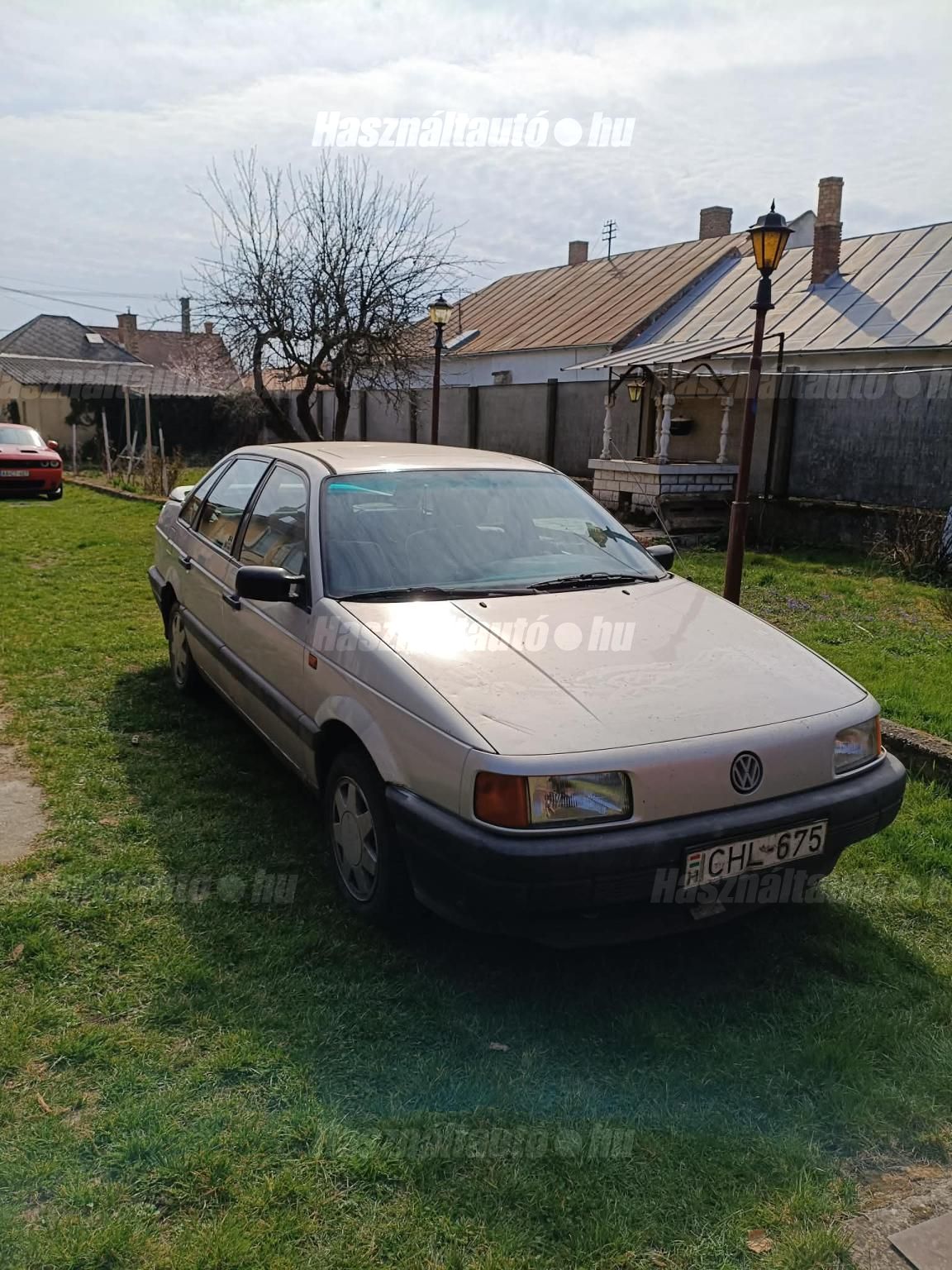 VOLKSWAGEN PASSAT III 1992/1 - 1