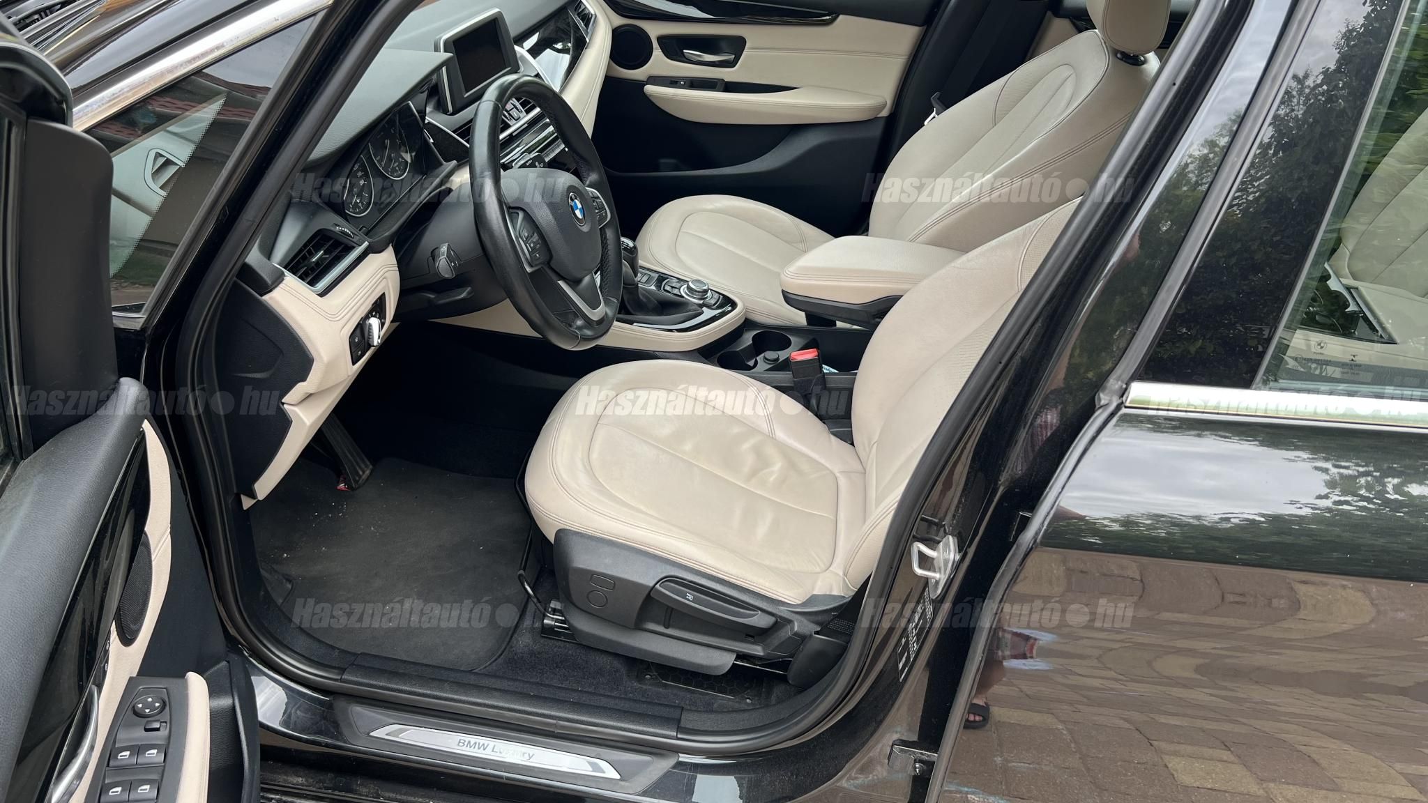 BMW 218 2015/9 - 1
