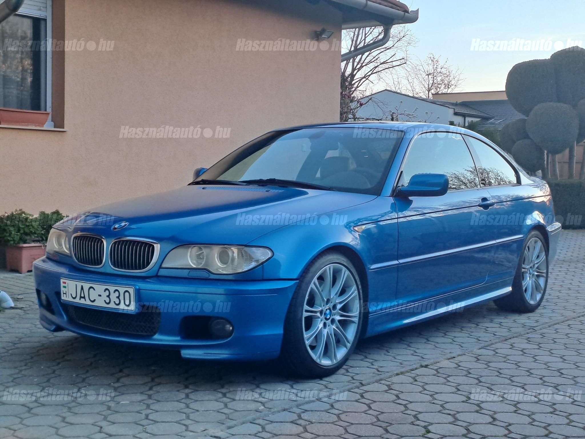 BMW 330 2003/12 - 1
