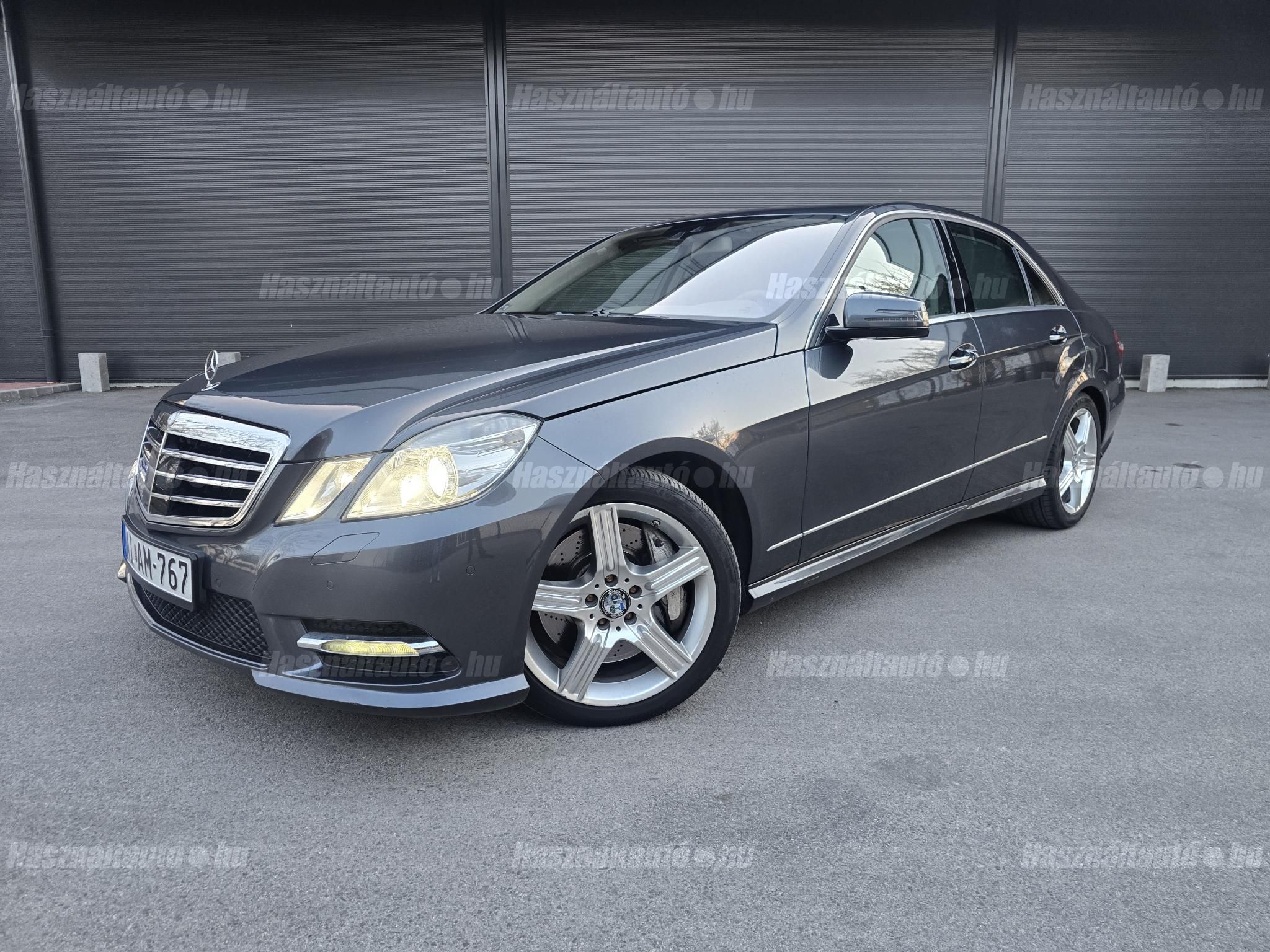 MERCEDES-BENZ E 500 2011/2 - 1