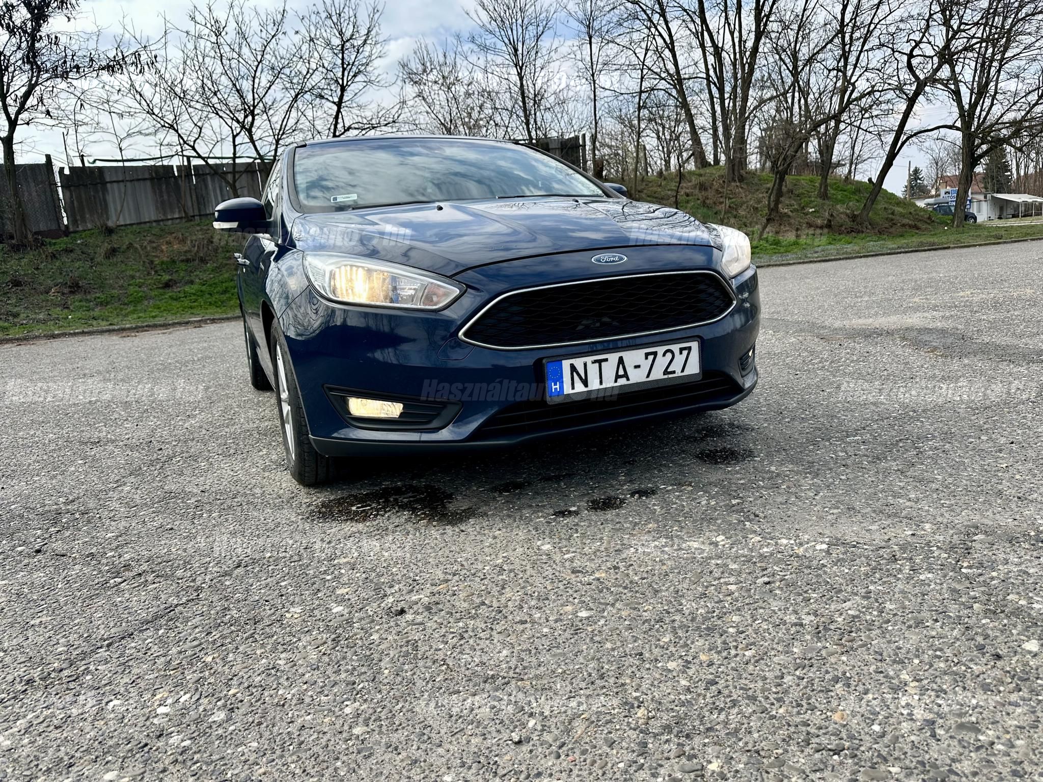 FORD FOCUS 2016/6 - 1