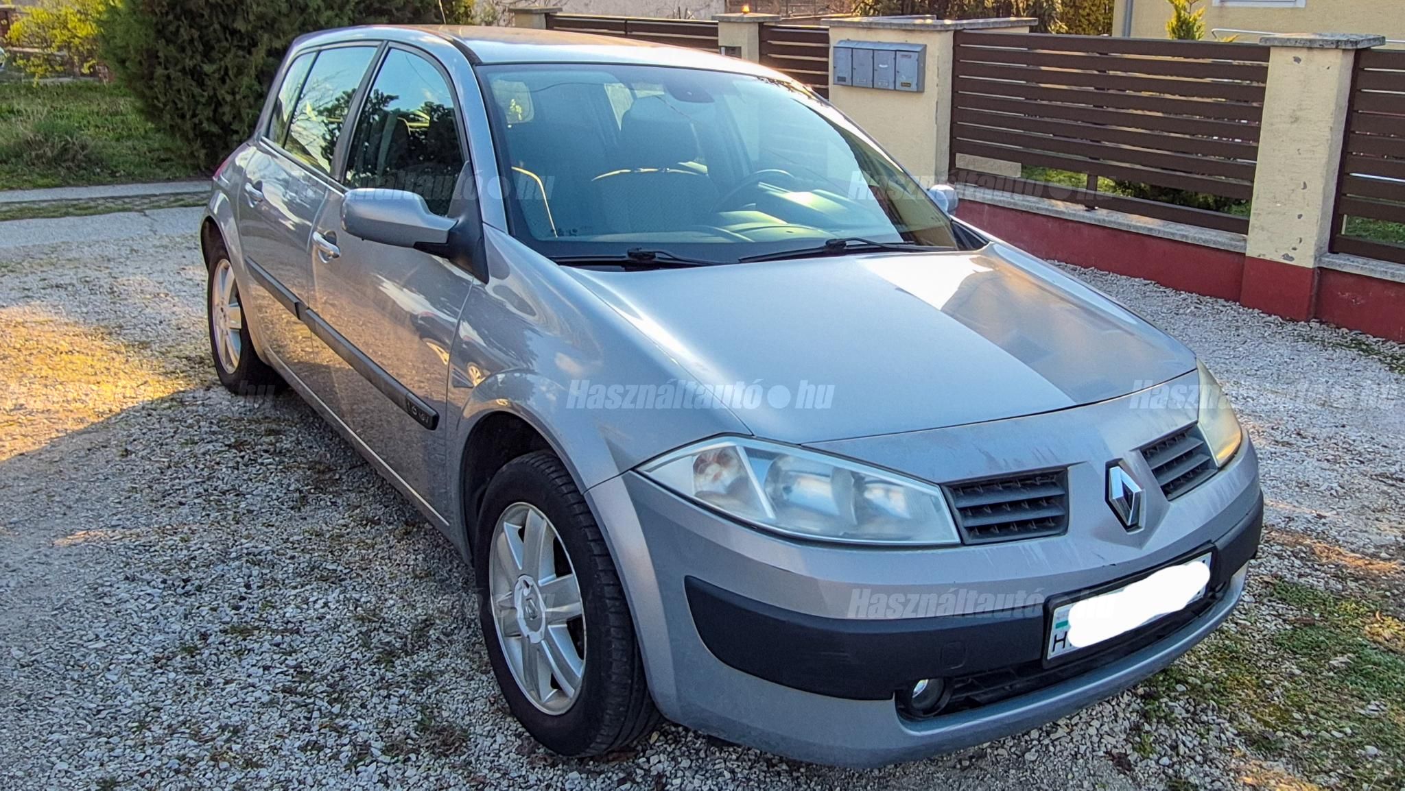 RENAULT MEGANE 2003/6 - 1