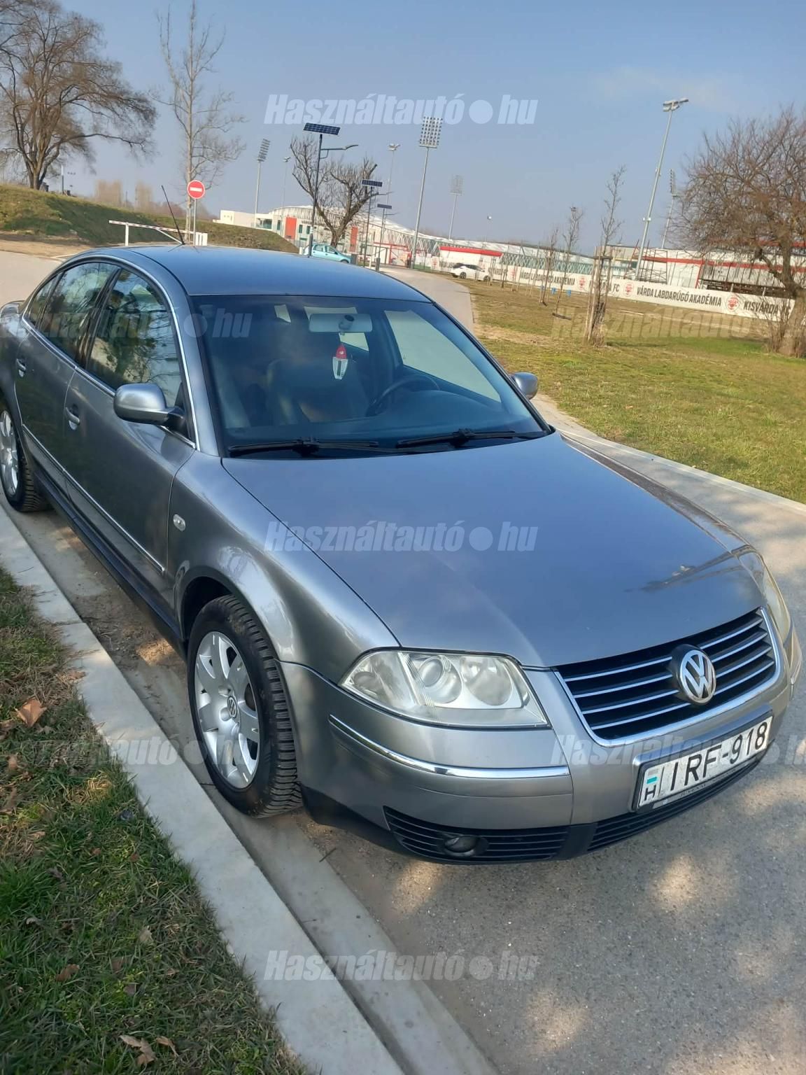 VOLKSWAGEN PASSAT 2003/6 - 1