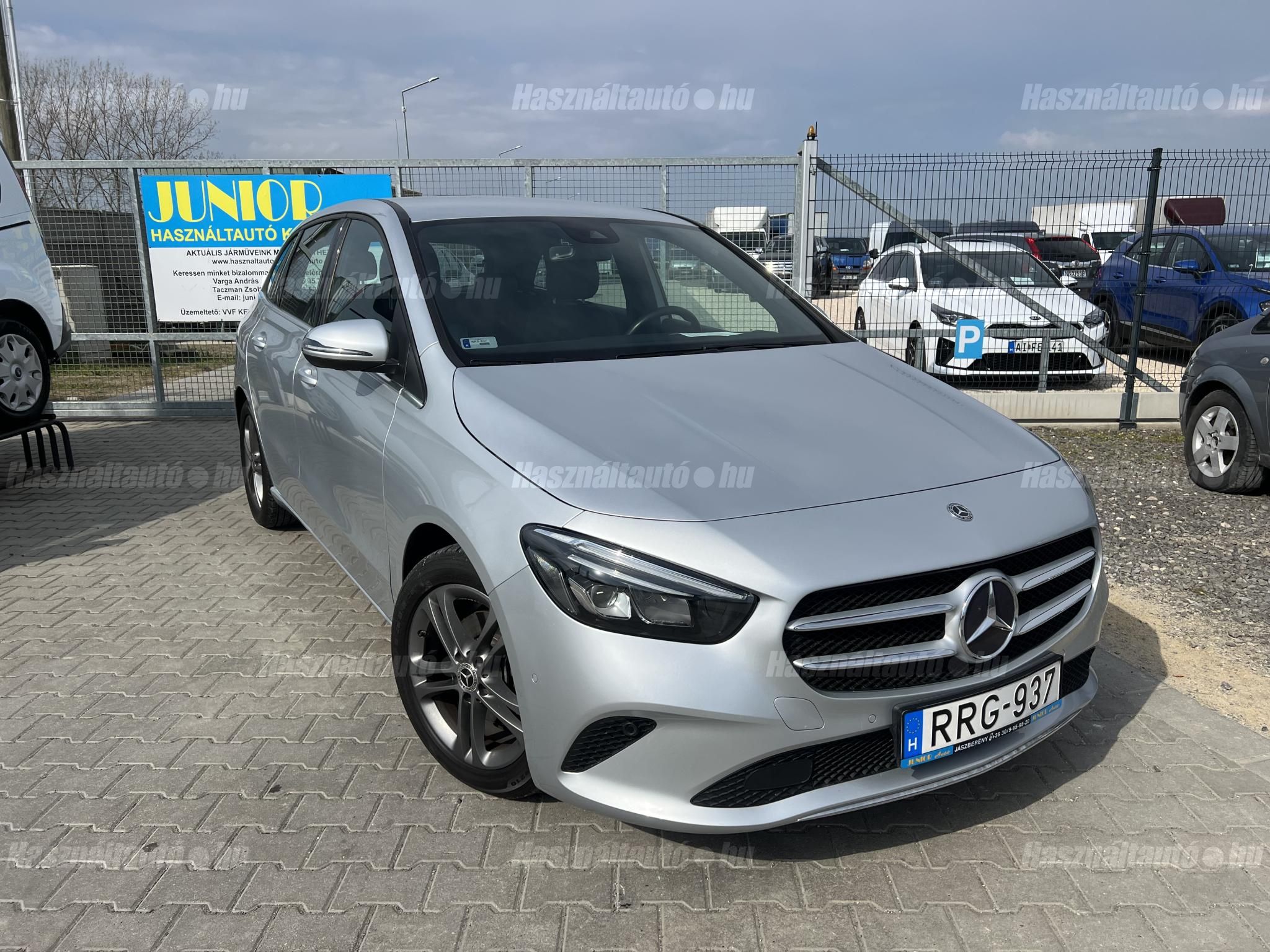 MERCEDES-BENZ B-OSZTÁLY 2019/8 - 1
