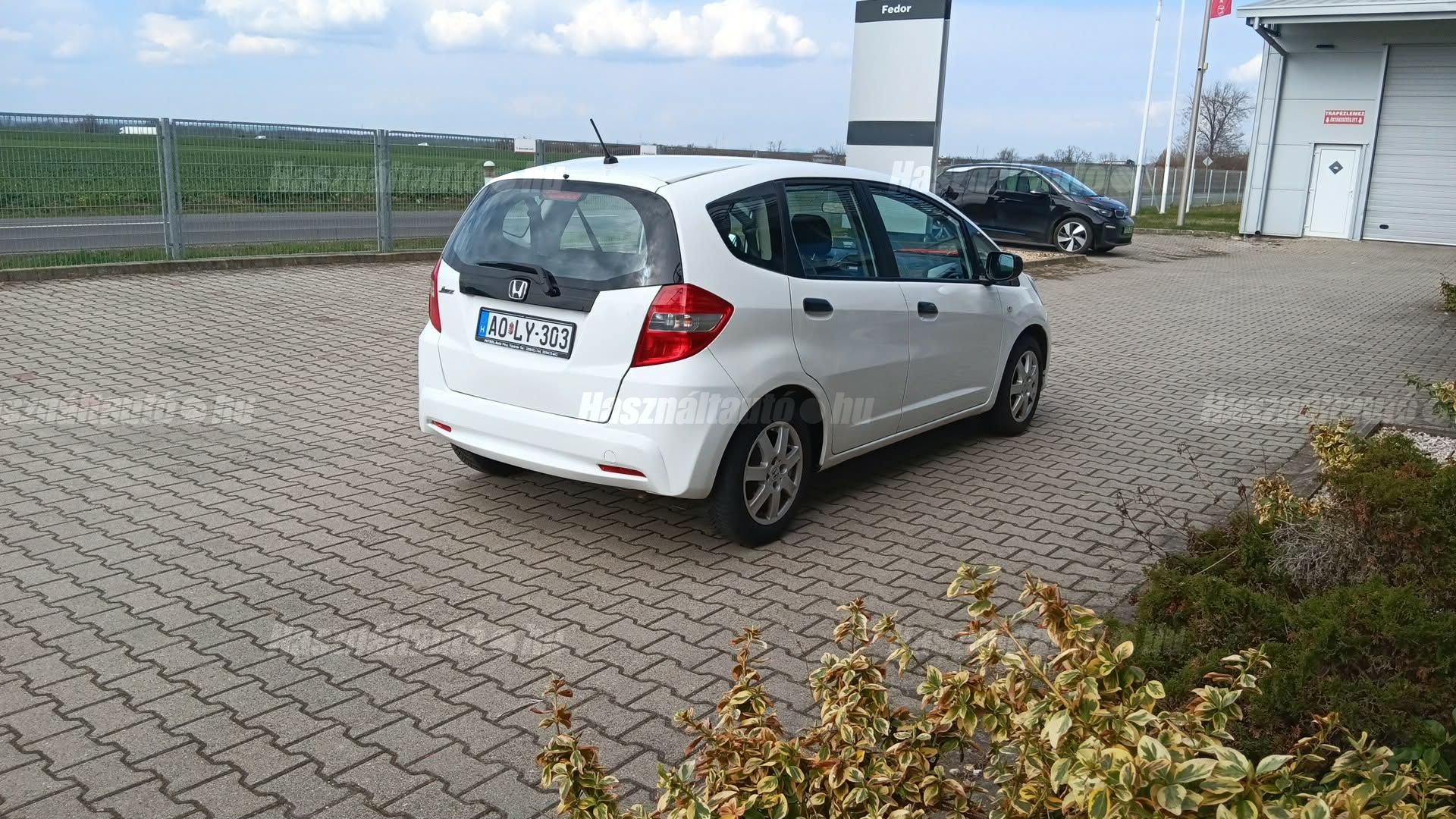 HONDA JAZZ 2014/4 - 1