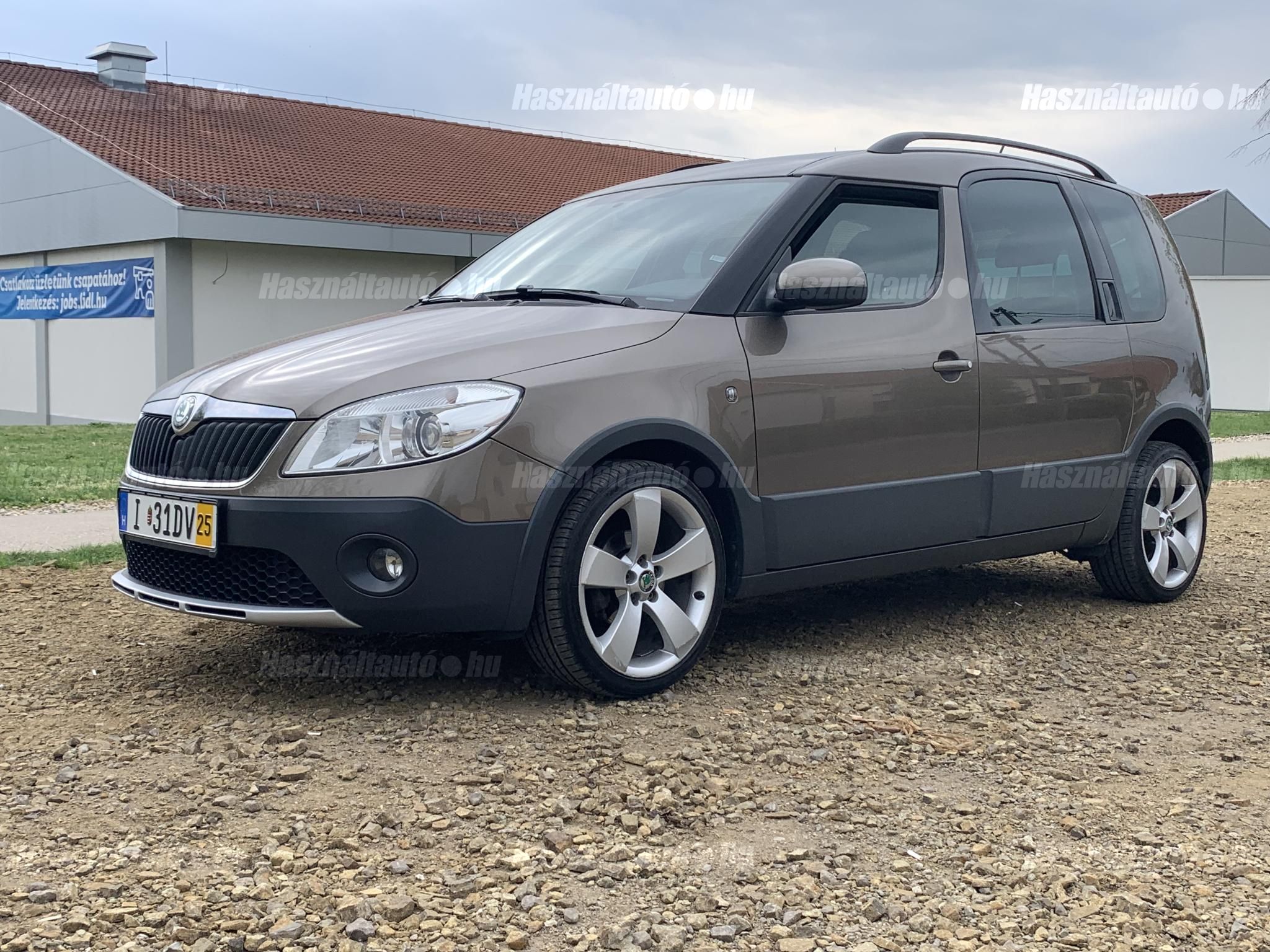 SKODA ROOMSTER 2012/3 - 1