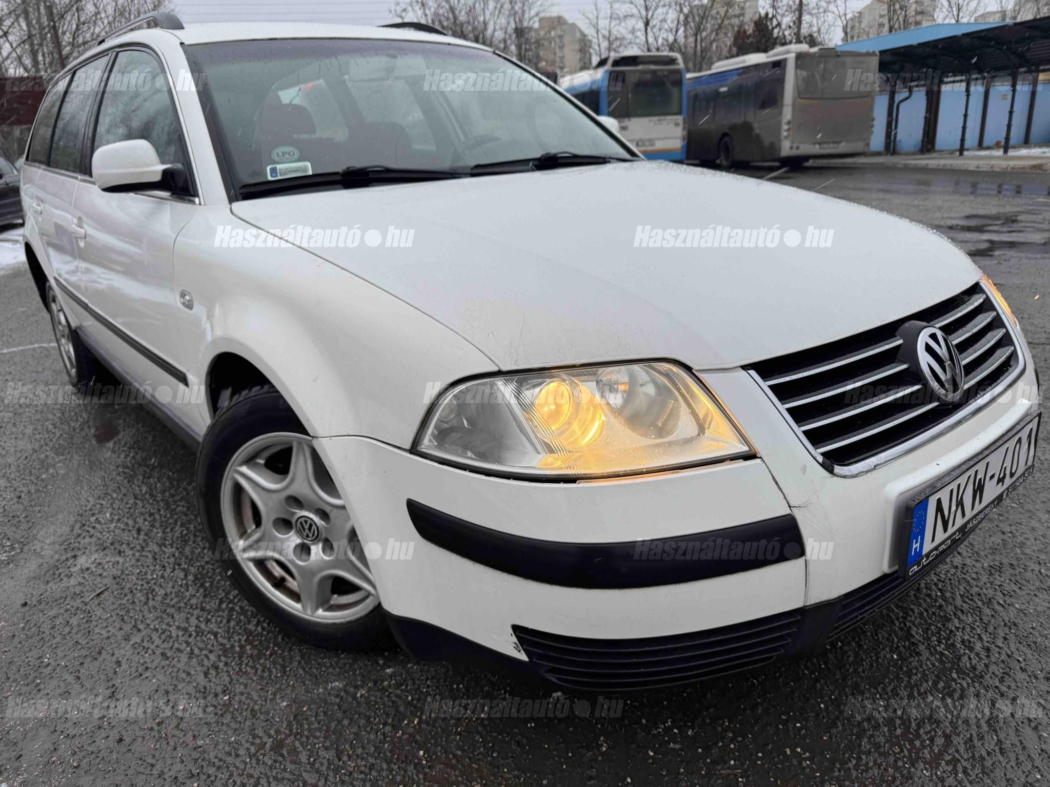 VOLKSWAGEN PASSAT 2001/12 - 1