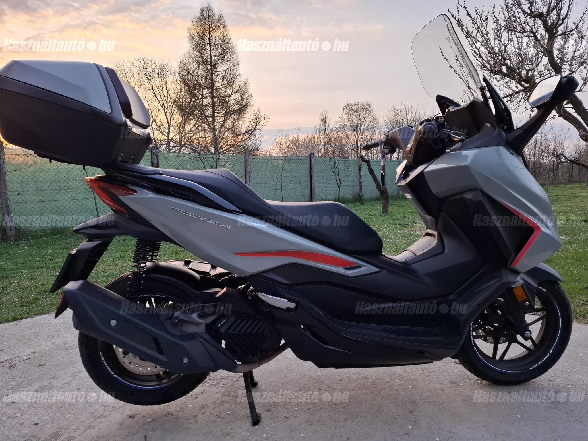 HONDA FORZA 2023/3 - 1