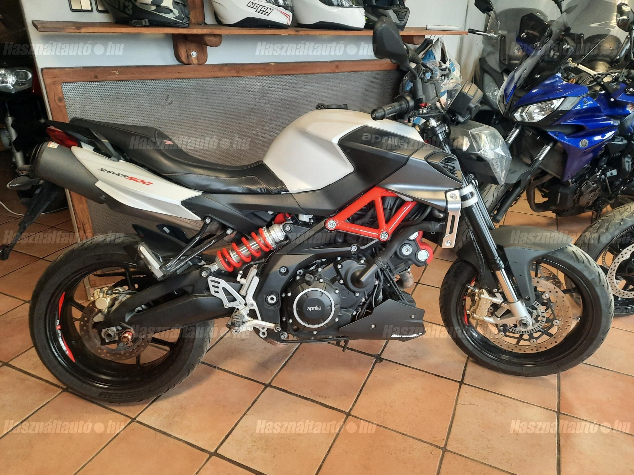 APRILIA SHIVER 2018/3 - 1