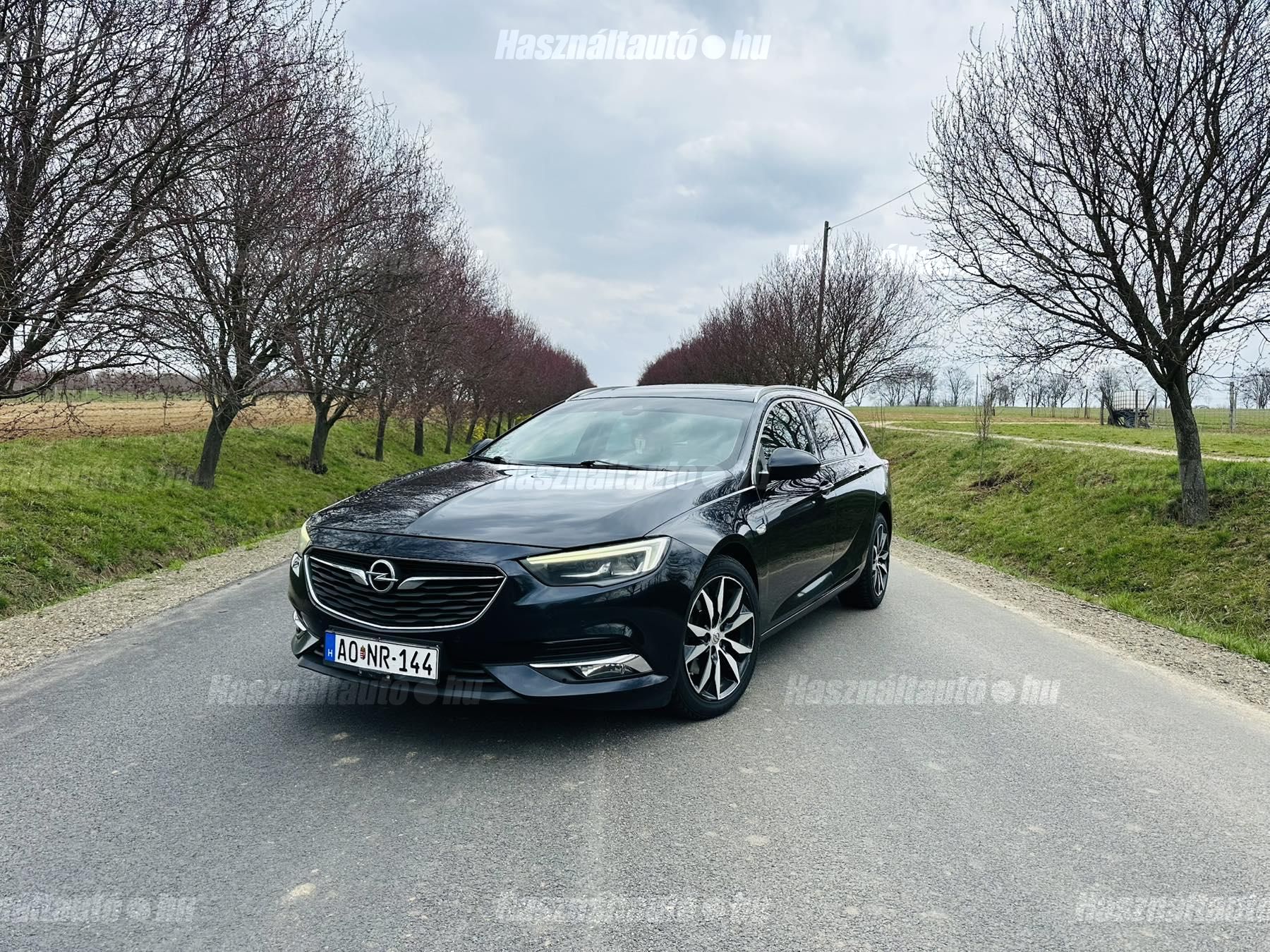 OPEL INSIGNIA 2018/2 - 1