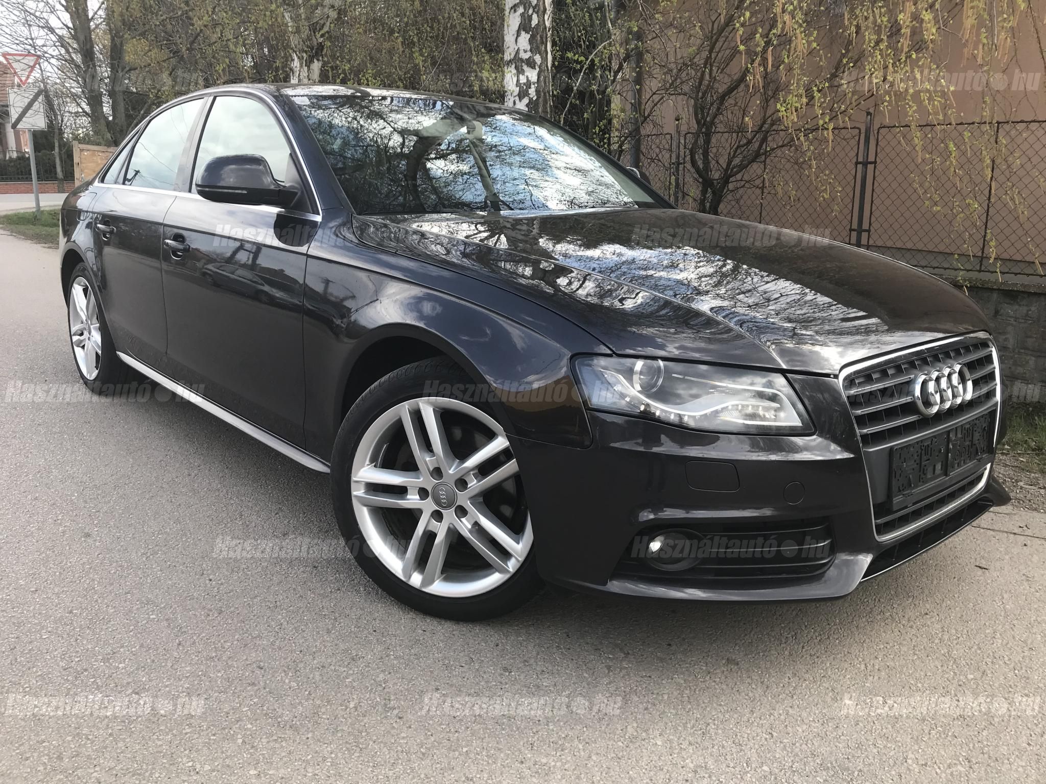 AUDI A4 2009/4 - 1