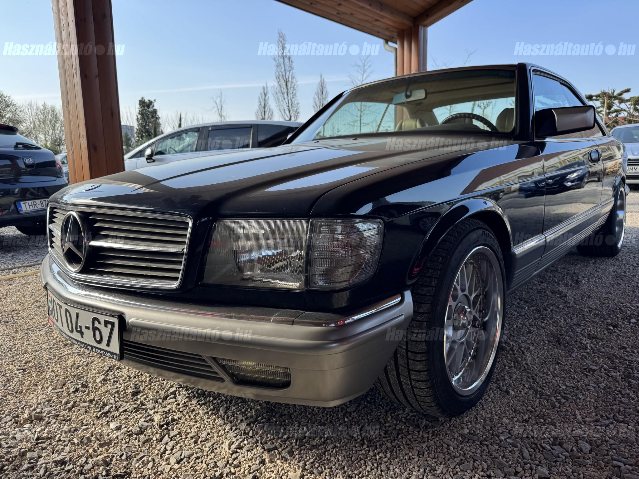 MERCEDES-BENZ W 126 1984/6 - 1