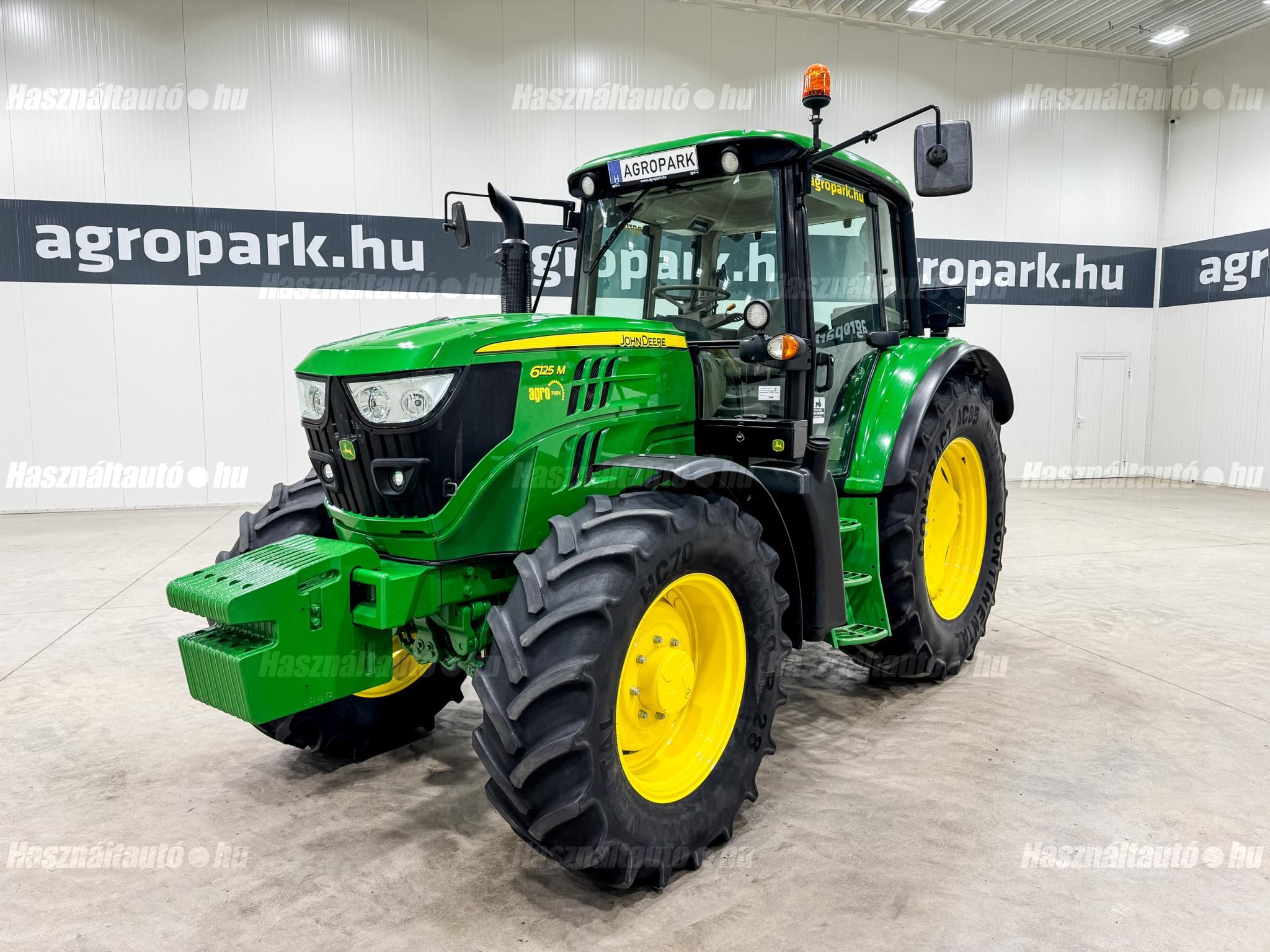 JOHN DEERE 2015 - 1