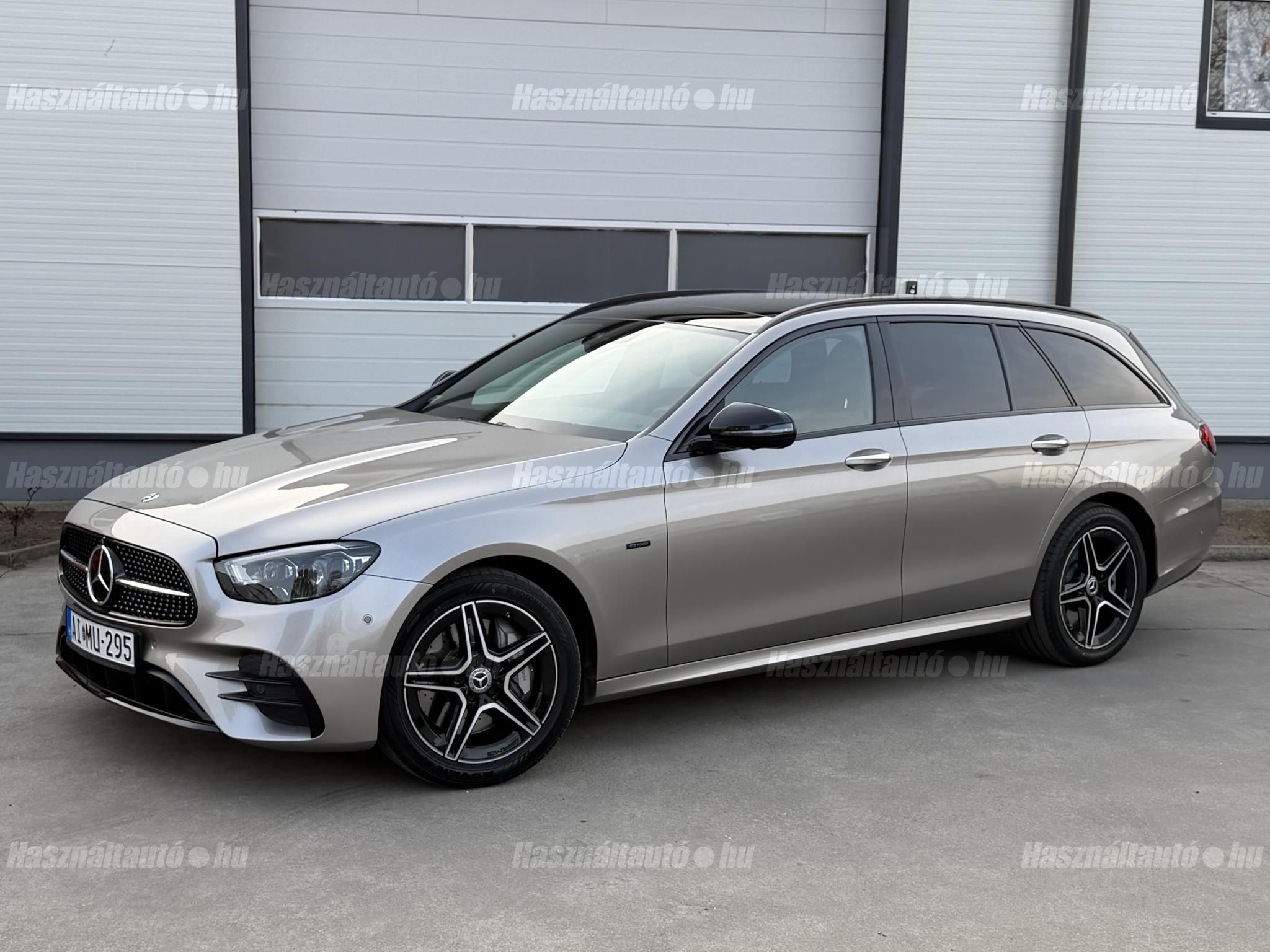 MERCEDES-BENZ E 300 2021/1 - 1
