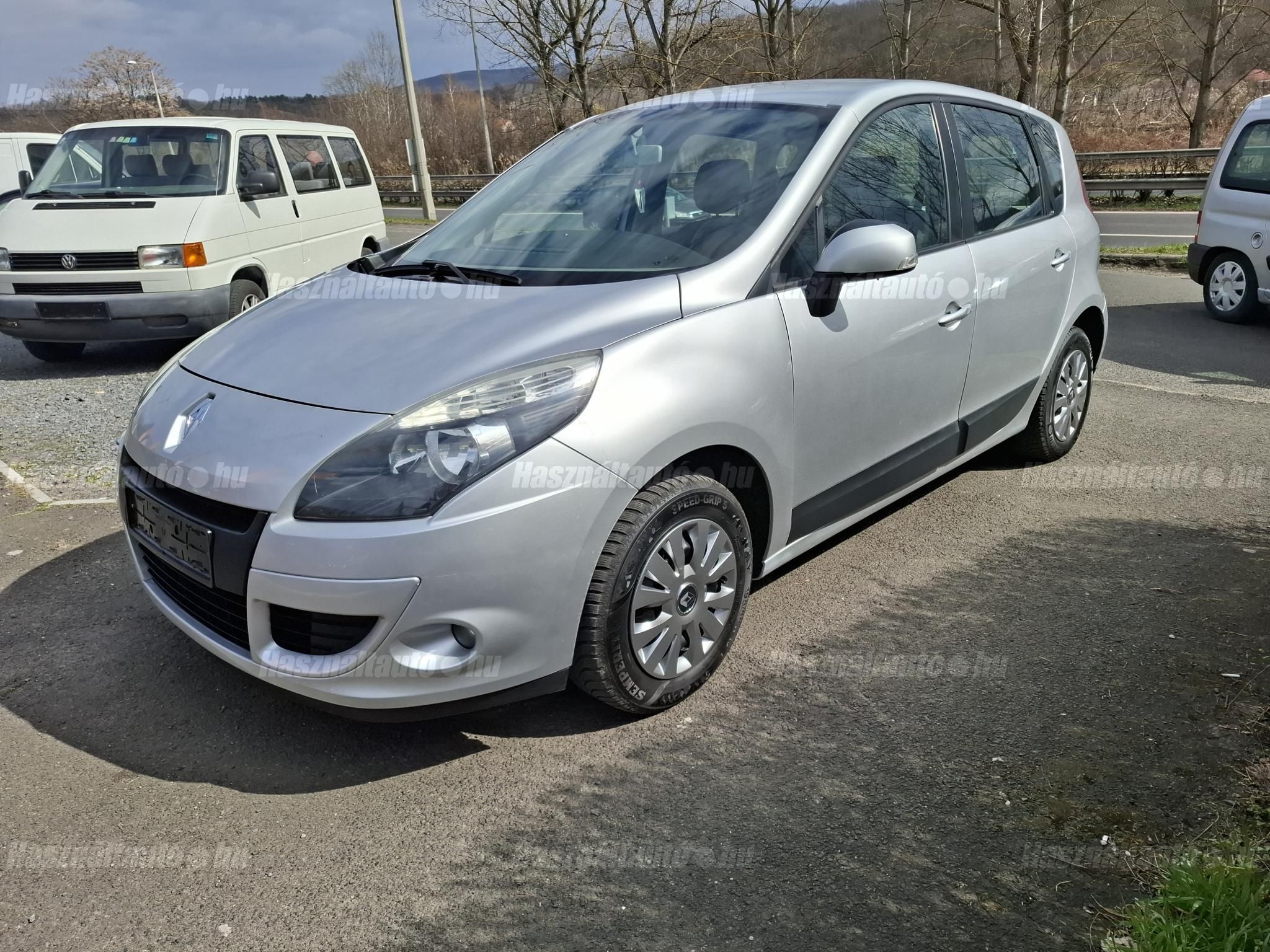 RENAULT SCENIC 2011/4 - 1