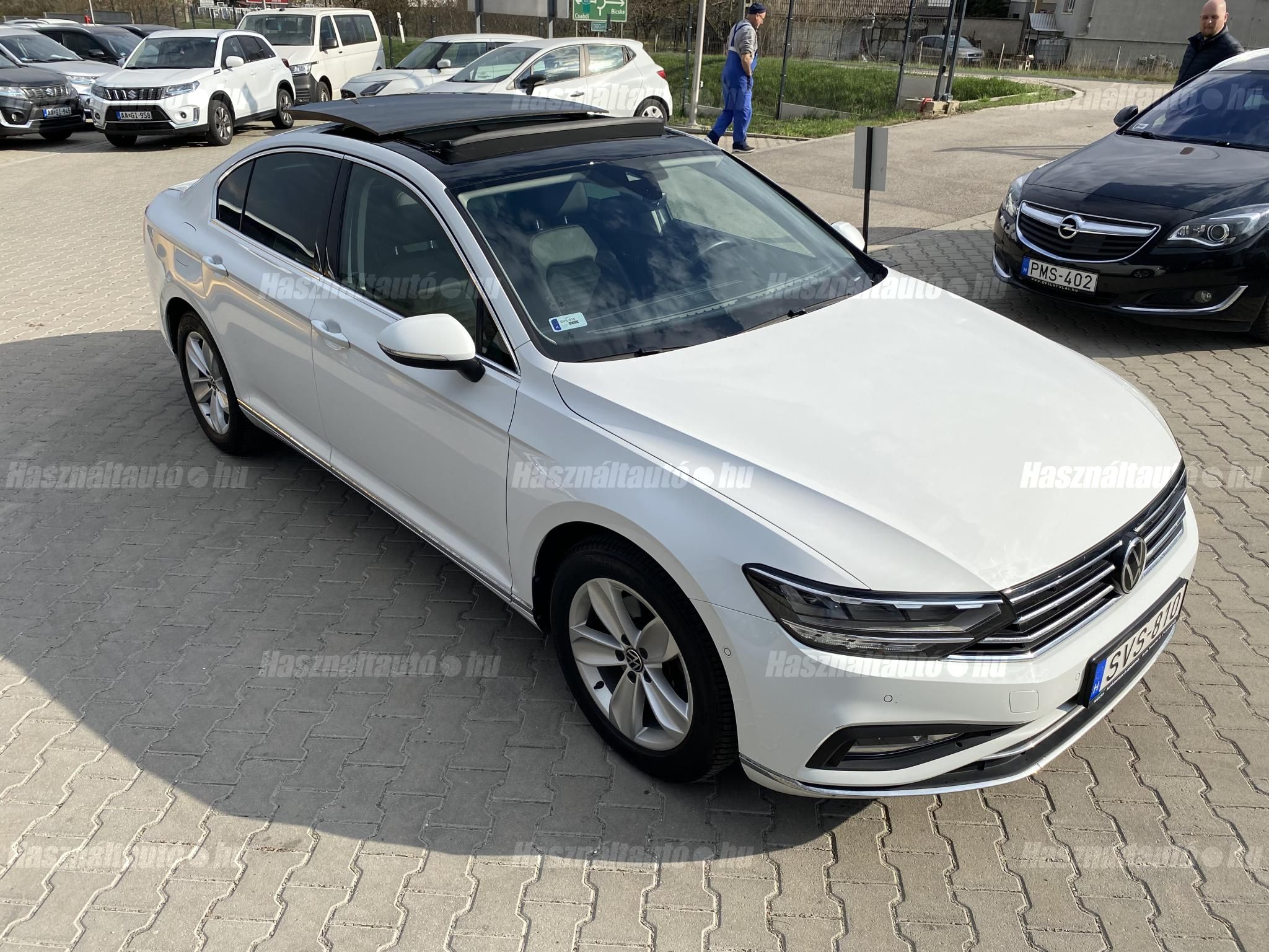 VOLKSWAGEN PASSAT VIII 2020/8 - 1