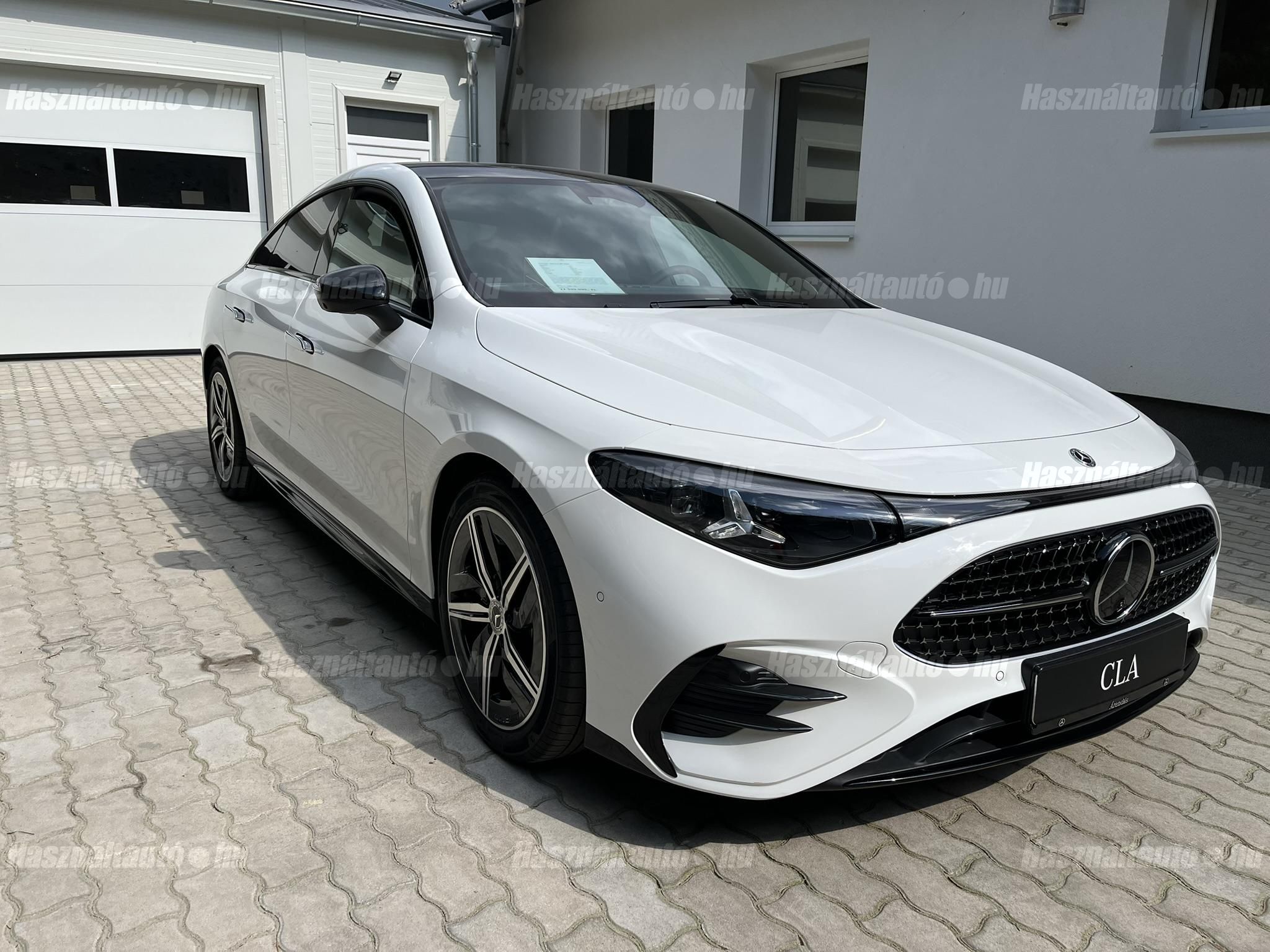 MERCEDES-BENZ CLA 200 2026 - 1