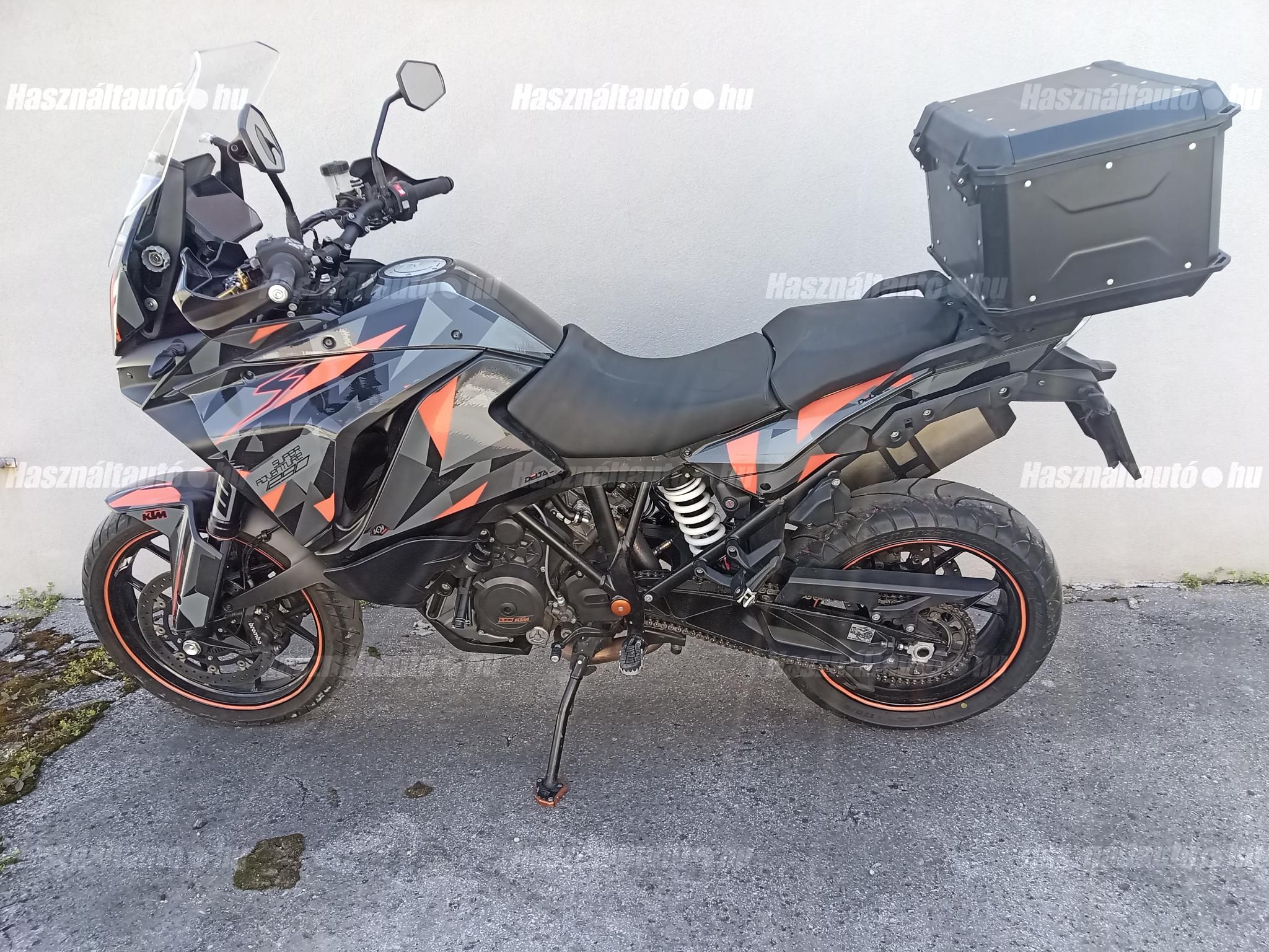KTM 1290 SUPER ADVENTURE S 2018/8 - 1