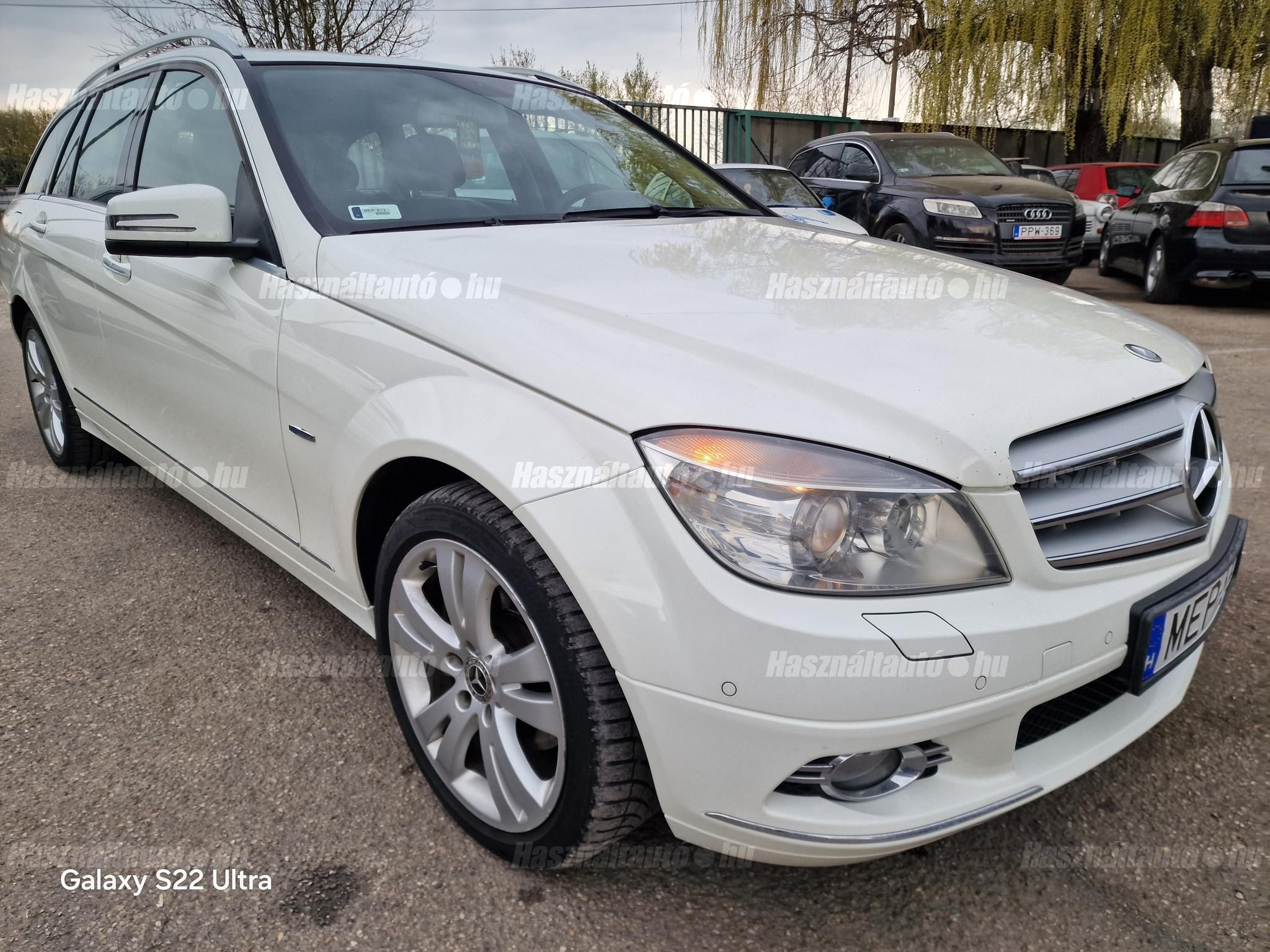 MERCEDES-BENZ C-OSZTÁLY 2009/6 - 1