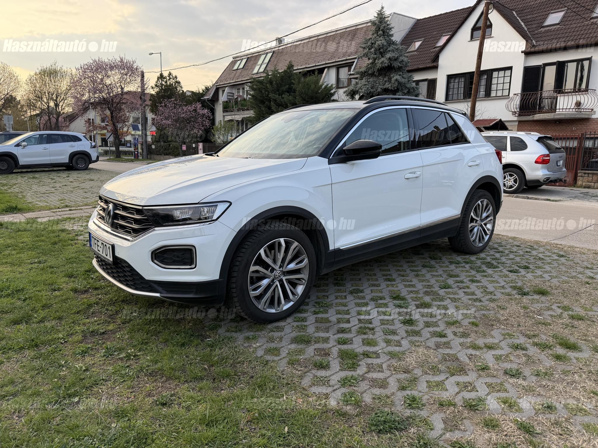 VOLKSWAGEN T-ROC 2018/10 - 1
