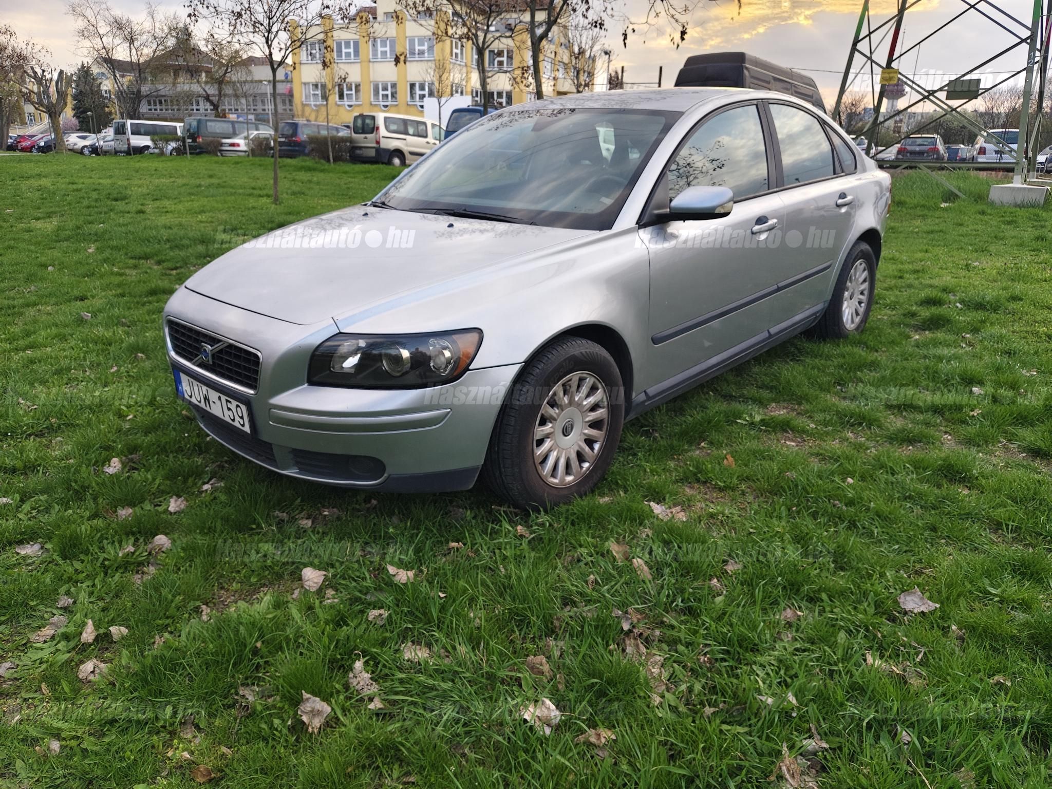 VOLVO S40 2005 - 1