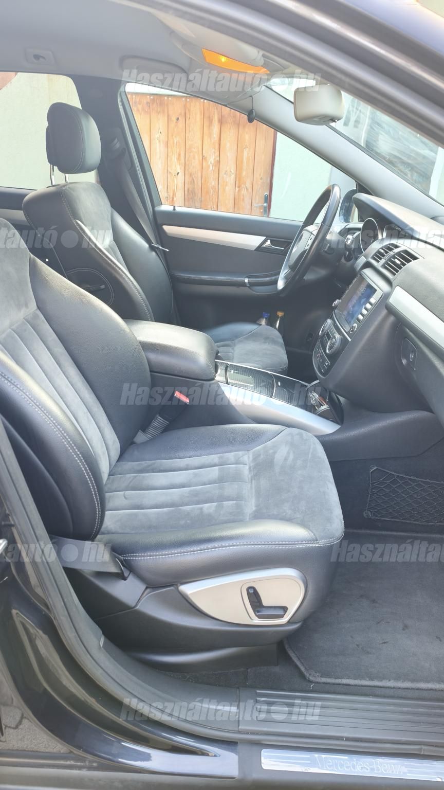 MERCEDES-BENZ R 320 2008 - 1