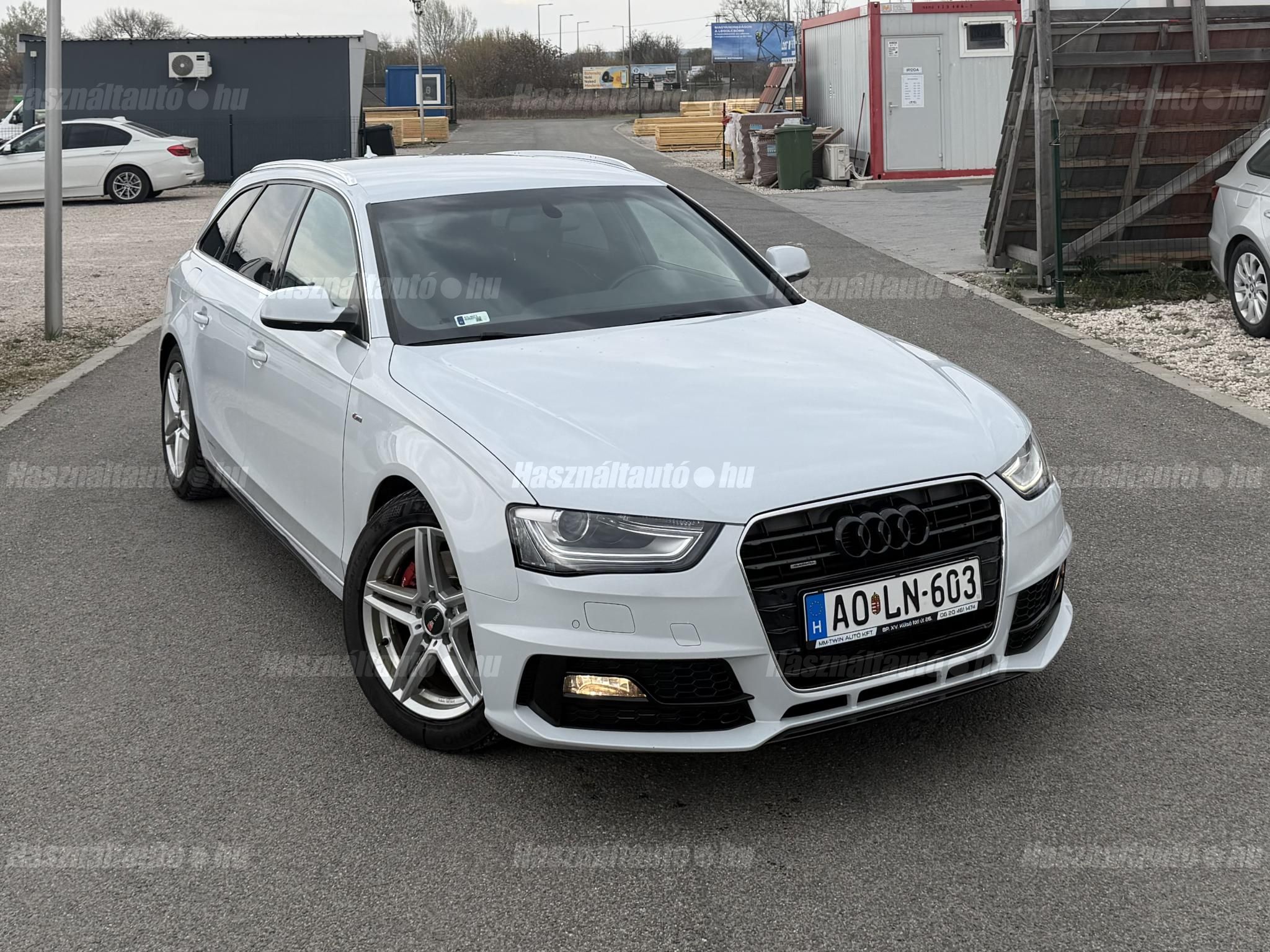 AUDI A4 2015/8 - 1