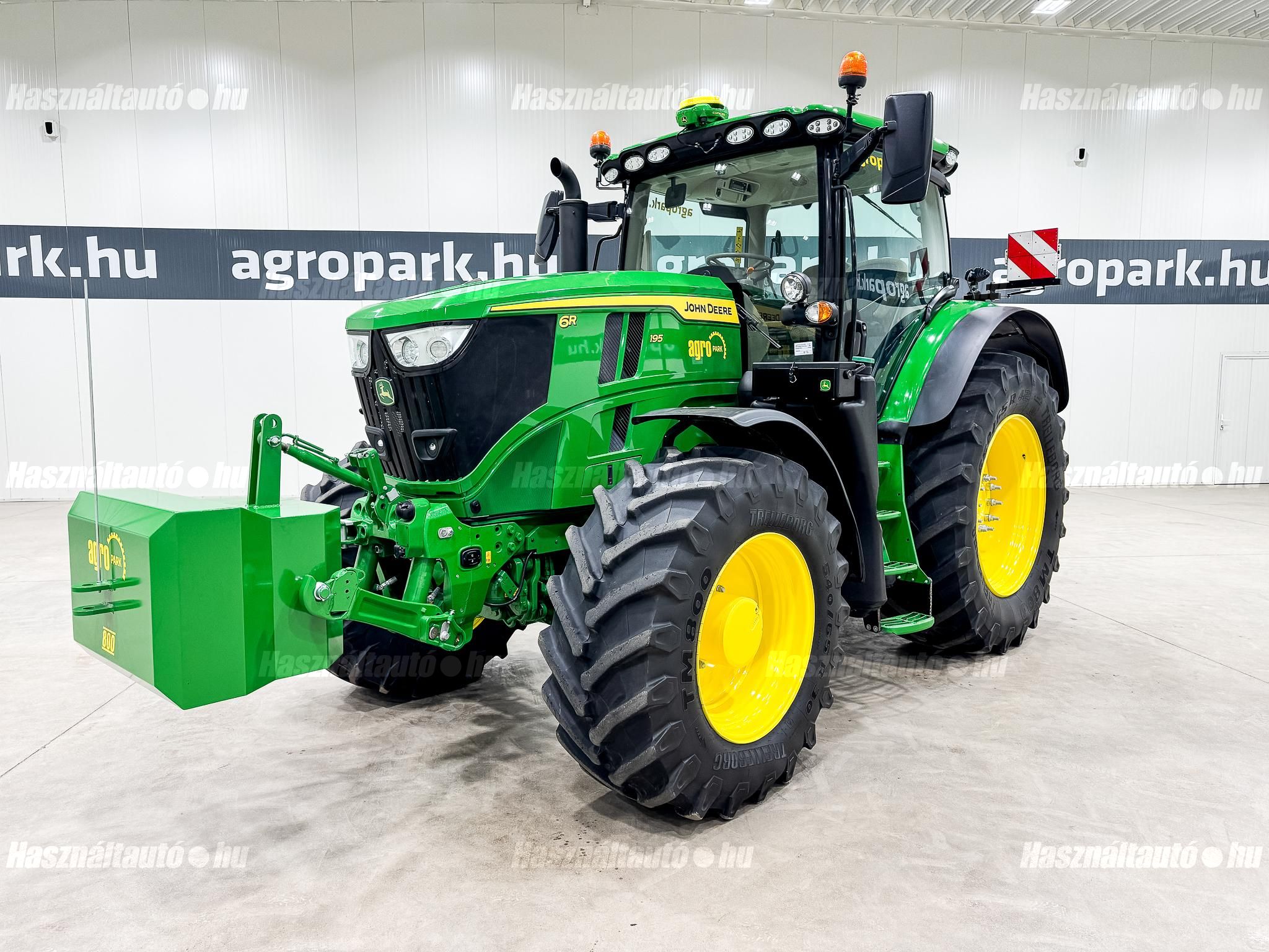 JOHN DEERE 2023 - 1