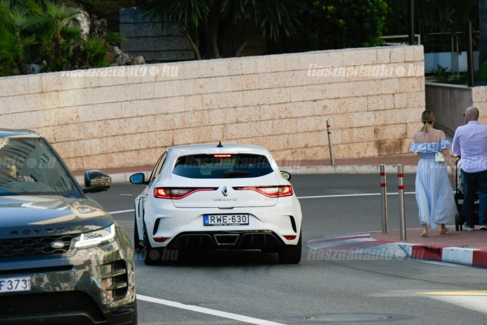 RENAULT MEGANE 2019/12 - 1