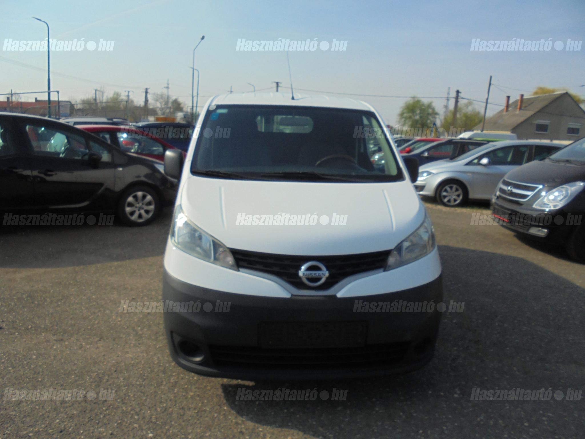 NISSAN NV200 2013/10 - 1