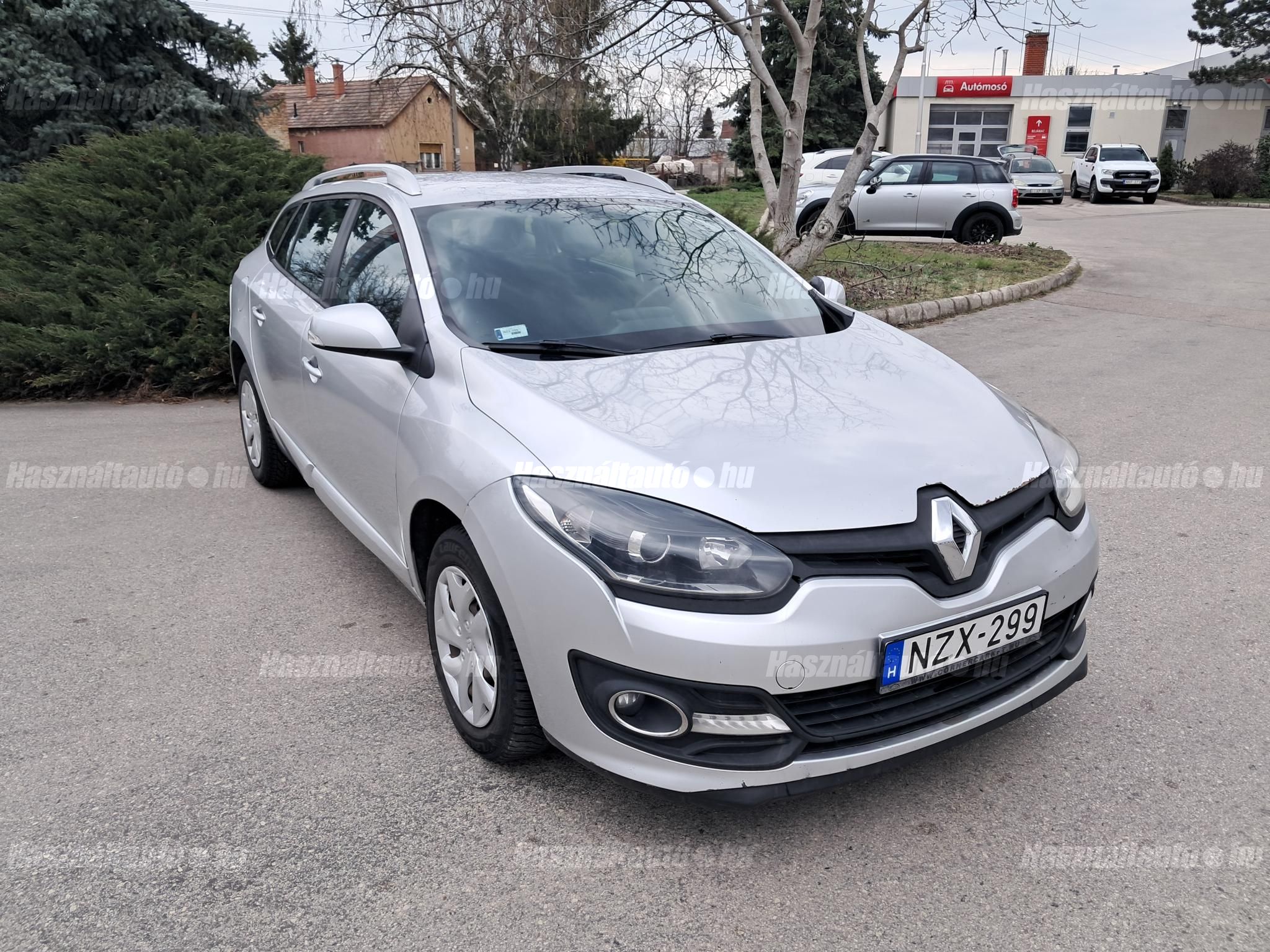 RENAULT MEGANE 2014/9 - 1